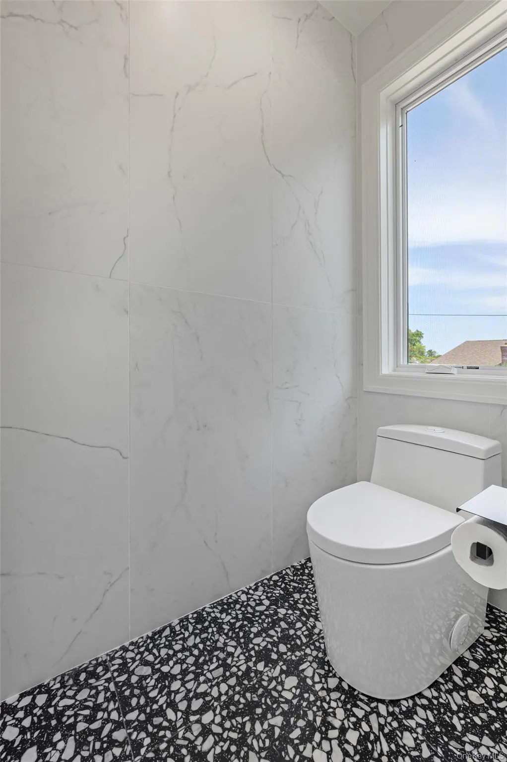 7 Rosewood Place, Oyster Bay, NY, 5 Bedrooms Bedrooms, 8 Rooms Rooms,3 BathroomsBathrooms,Residential,For Rent,Rosewood,0,1039696 7 Rosewood Place, Oyster Bay, NY, 5 Bedrooms Bedrooms, 8 Rooms Rooms,3 BathroomsBathrooms,Residential,For Rent,Rosewood,0,1039696