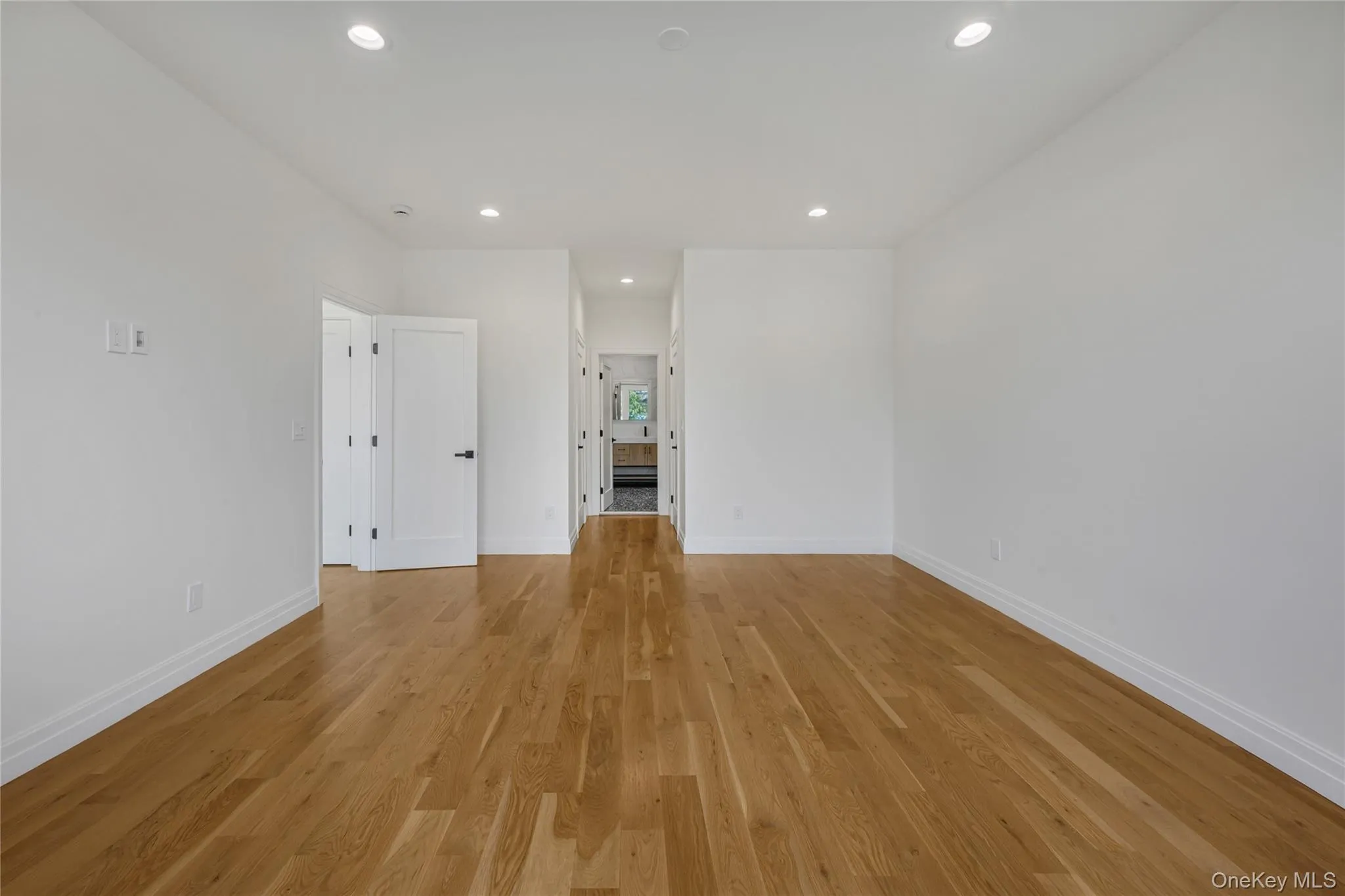 7 Rosewood Place, Oyster Bay, NY, 5 Bedrooms Bedrooms, 8 Rooms Rooms,3 BathroomsBathrooms,Residential,For Rent,Rosewood,0,1039696 7 Rosewood Place, Oyster Bay, NY, 5 Bedrooms Bedrooms, 8 Rooms Rooms,3 BathroomsBathrooms,Residential,For Rent,Rosewood,0,1039696