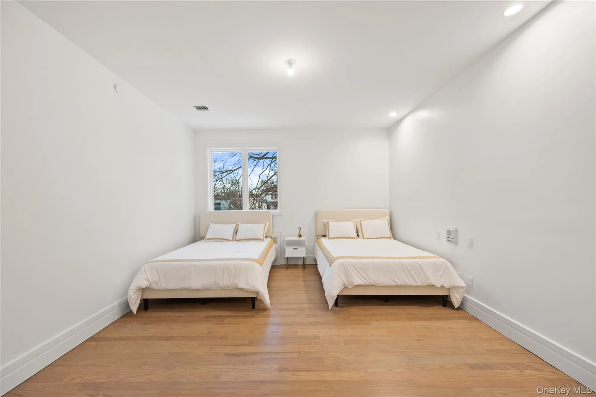 8 Memorial Park Drive, Ramapo, NY, 5 Bedrooms Bedrooms, 9 Rooms Rooms,2 BathroomsBathrooms,Residential,For Rent,Memorial Park,0,1039706 8 Memorial Park Drive, Ramapo, NY, 5 Bedrooms Bedrooms, 9 Rooms Rooms,2 BathroomsBathrooms,Residential,For Rent,Memorial Park,0,1039706