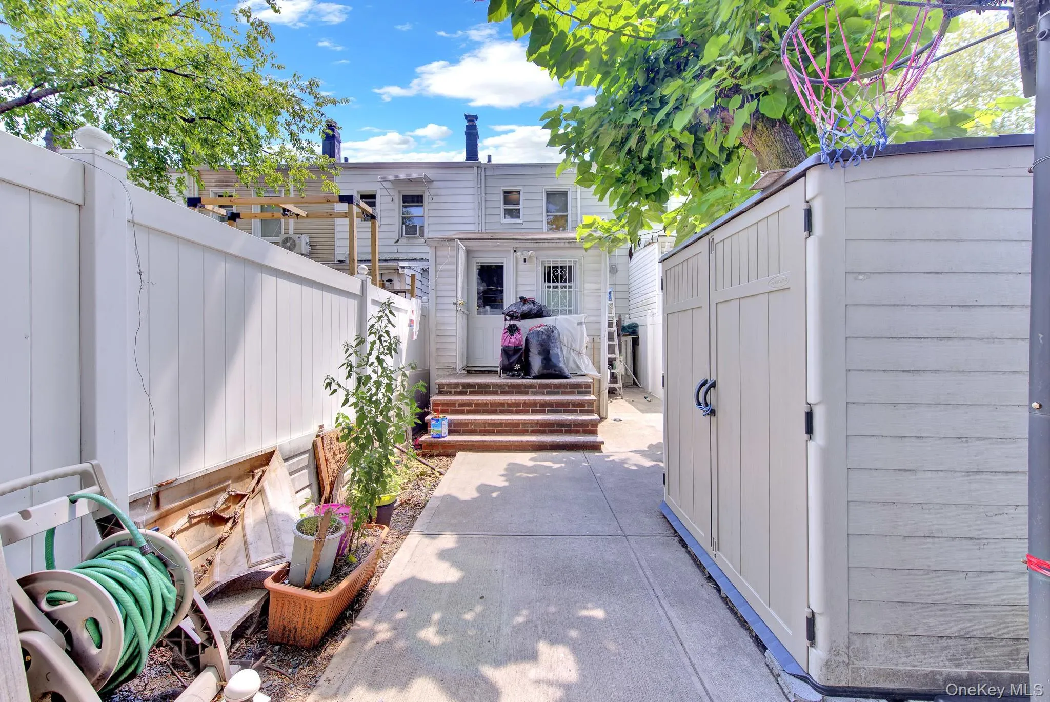 15313 118th Avenue, New York, NY, 3 Bedrooms Bedrooms, 7 Rooms Rooms,2 BathroomsBathrooms,Residential,For Rent,118th,0,1039708 15313 118th Avenue, New York, NY, 3 Bedrooms Bedrooms, 7 Rooms Rooms,2 BathroomsBathrooms,Residential,For Rent,118th,0,1039708
