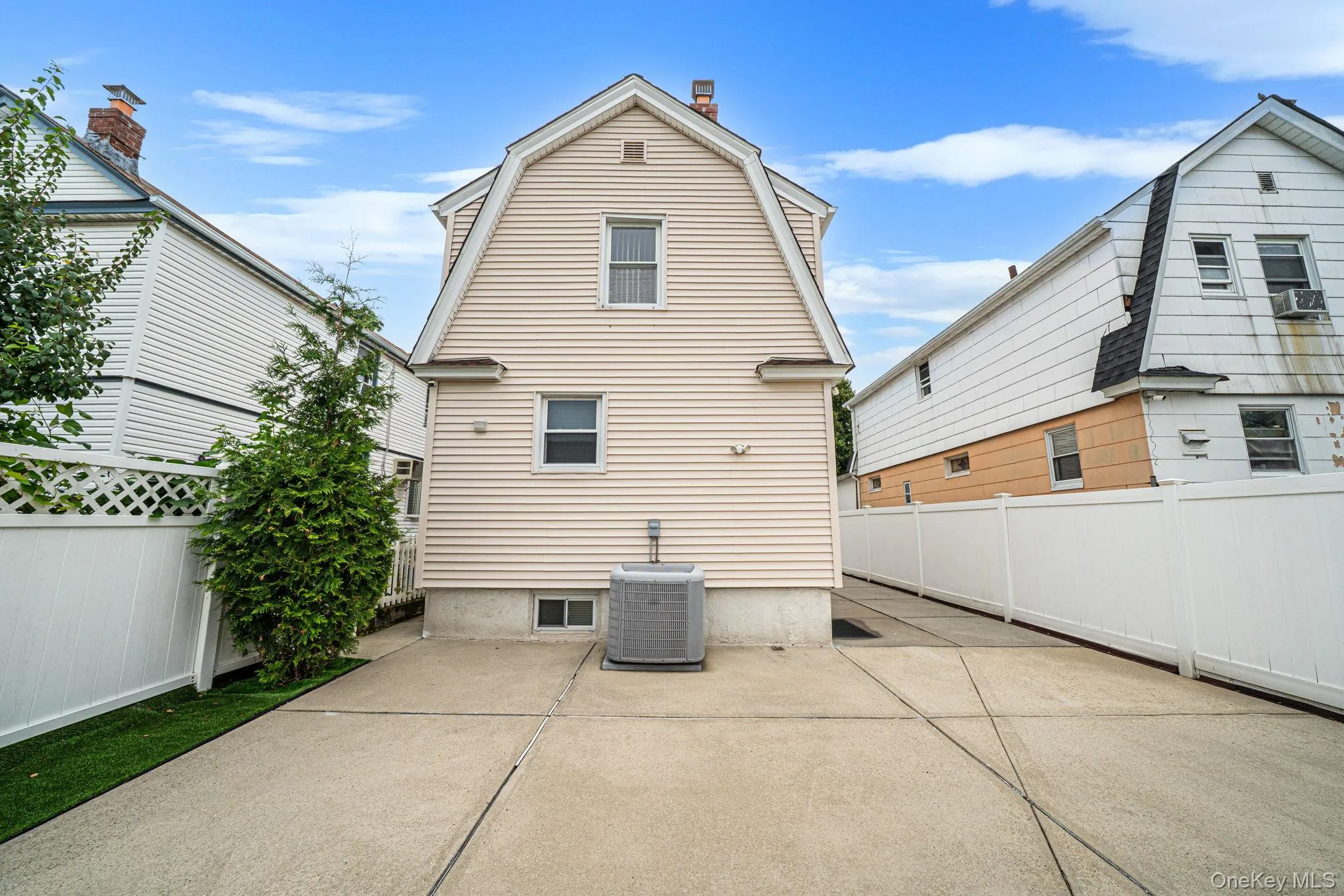 8978 219th Street, New York, NY, 2 Bedrooms Bedrooms, 6 Rooms Rooms,2 BathroomsBathrooms,Residential,For Rent,219th,0,1039709 8978 219th Street, New York, NY, 2 Bedrooms Bedrooms, 6 Rooms Rooms,2 BathroomsBathrooms,Residential,For Rent,219th,0,1039709