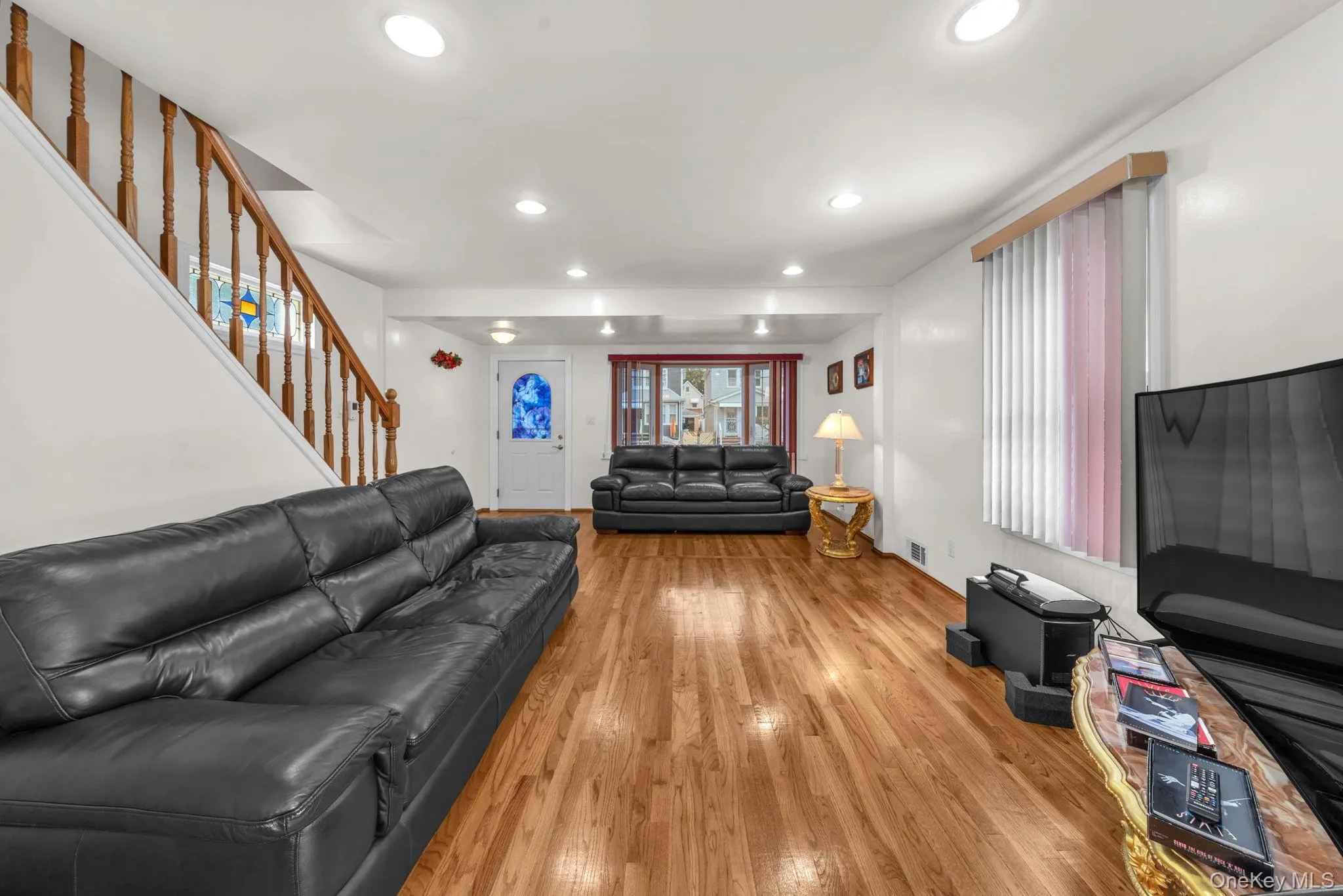 8978 219th Street, New York, NY, 2 Bedrooms Bedrooms, 6 Rooms Rooms,2 BathroomsBathrooms,Residential,For Rent,219th,0,1039709 8978 219th Street, New York, NY, 2 Bedrooms Bedrooms, 6 Rooms Rooms,2 BathroomsBathrooms,Residential,For Rent,219th,0,1039709