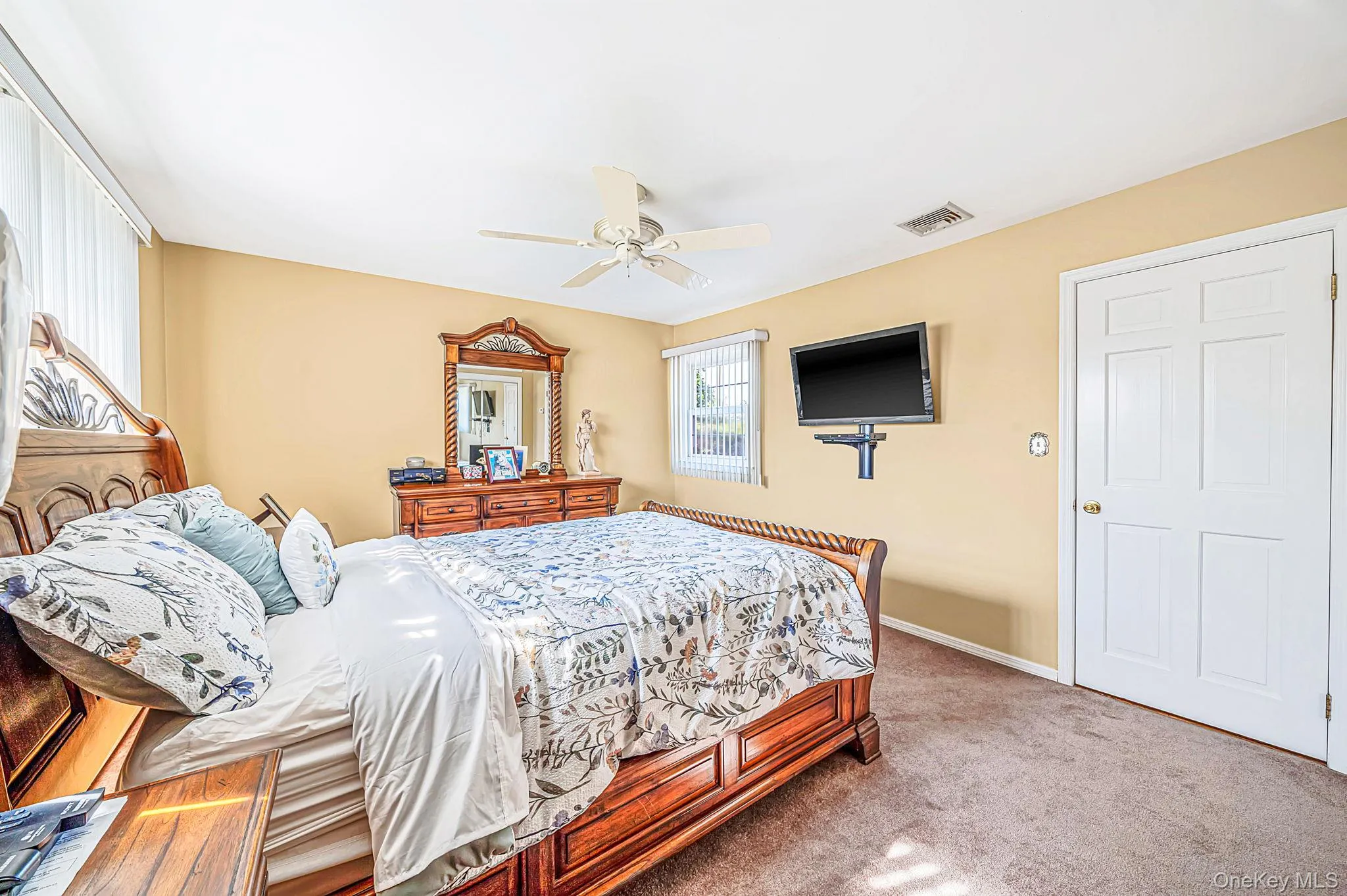 752 Oakfield Avenue, Hempstead, NY, 4 Bedrooms Bedrooms, 8 Rooms Rooms,2 BathroomsBathrooms,Residential,For Rent,Oakfield,0,1039710 752 Oakfield Avenue, Hempstead, NY, 4 Bedrooms Bedrooms, 8 Rooms Rooms,2 BathroomsBathrooms,Residential,For Rent,Oakfield,0,1039710