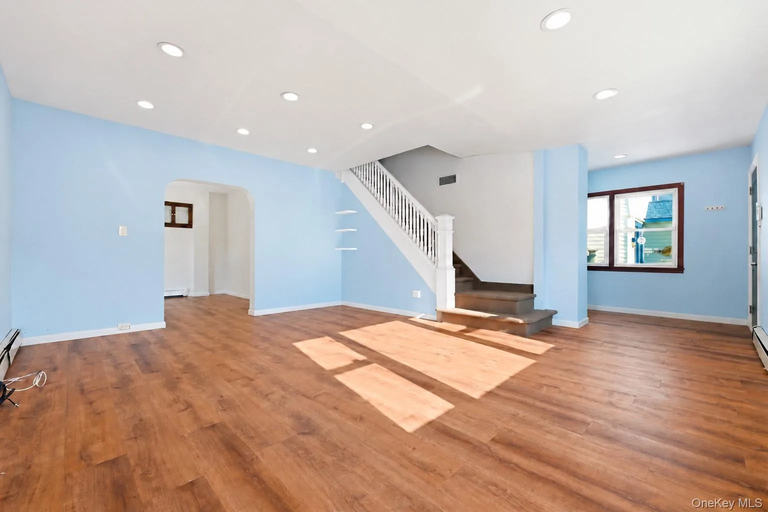 100 Spruce Street, Hempstead, NY, 4 Bedrooms Bedrooms, 7 Rooms Rooms,3 BathroomsBathrooms,Residential,For Rent,Spruce,0,1039713 100 Spruce Street, Hempstead, NY, 4 Bedrooms Bedrooms, 7 Rooms Rooms,3 BathroomsBathrooms,Residential,For Rent,Spruce,0,1039713