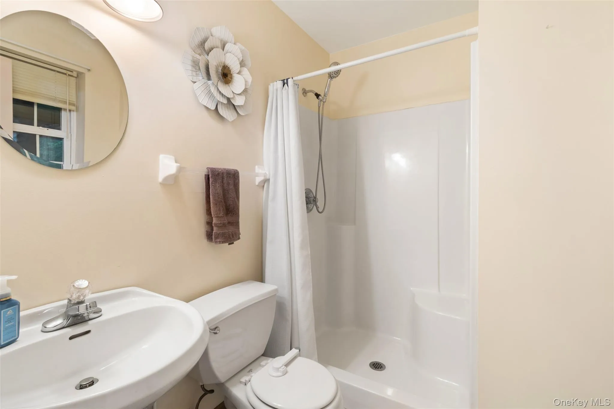 61 Joshua Drive, Crawford, NY, 3 Bedrooms Bedrooms, 10 Rooms Rooms,3 BathroomsBathrooms,Residential,For Rent,Joshua,0,1039716 61 Joshua Drive, Crawford, NY, 3 Bedrooms Bedrooms, 10 Rooms Rooms,3 BathroomsBathrooms,Residential,For Rent,Joshua,0,1039716
