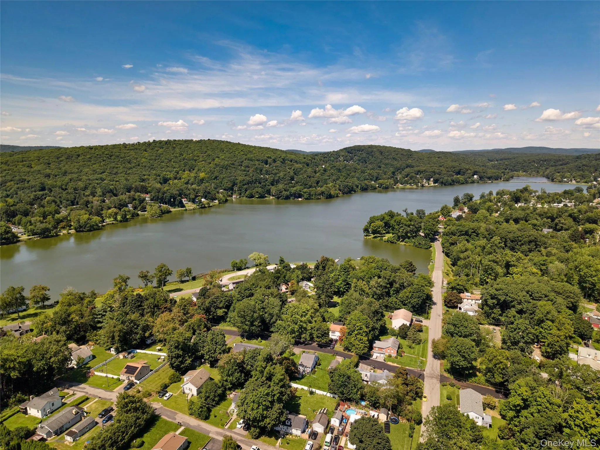 28 Brewster Drive, Kent, NY, 3 Bedrooms Bedrooms, 6 Rooms Rooms,2 BathroomsBathrooms,Residential,For Rent,Brewster,0,1039718 28 Brewster Drive, Kent, NY, 3 Bedrooms Bedrooms, 6 Rooms Rooms,2 BathroomsBathrooms,Residential,For Rent,Brewster,0,1039718