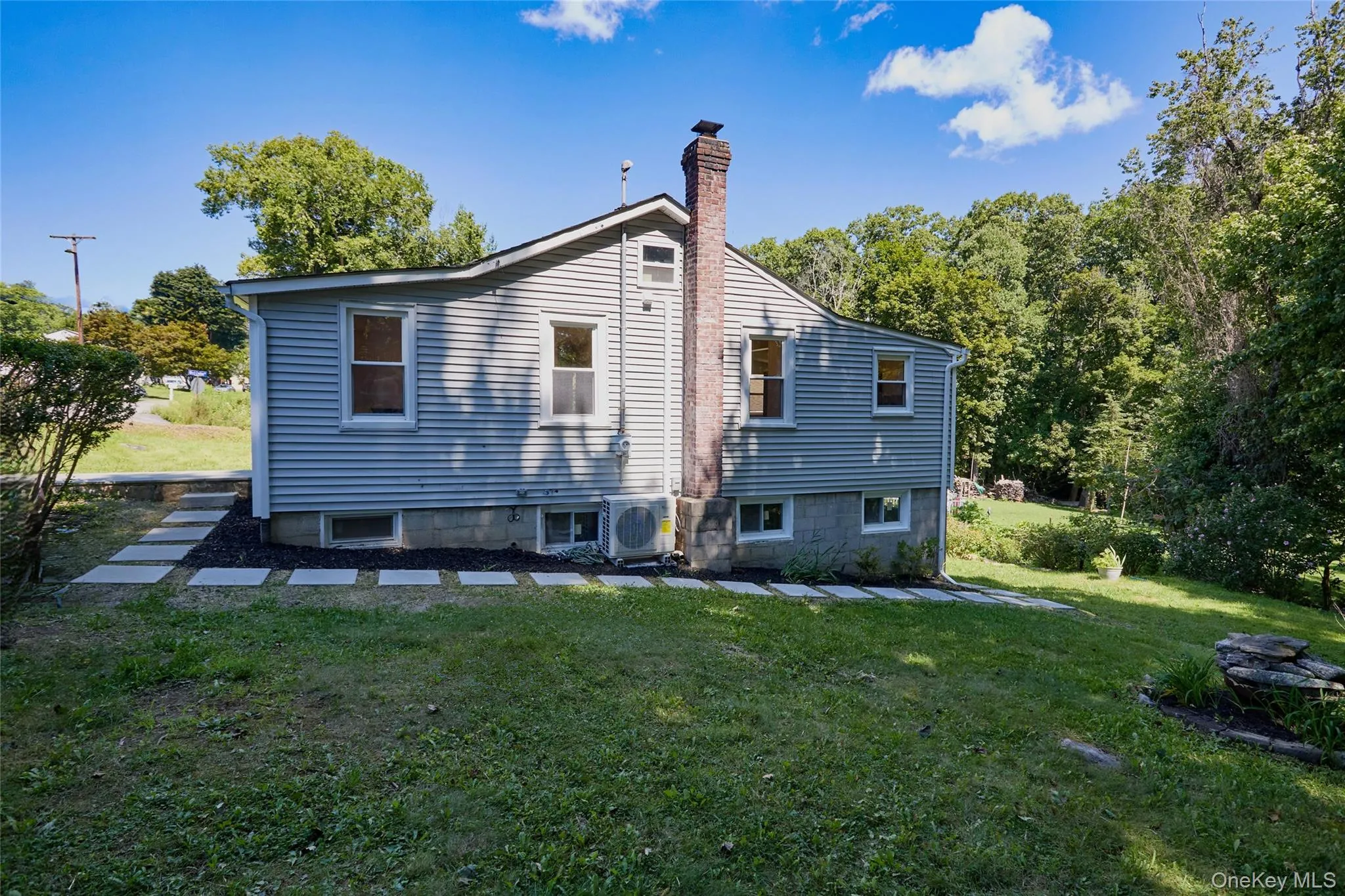 28 Brewster Drive, Kent, NY, 3 Bedrooms Bedrooms, 6 Rooms Rooms,2 BathroomsBathrooms,Residential,For Rent,Brewster,0,1039718 28 Brewster Drive, Kent, NY, 3 Bedrooms Bedrooms, 6 Rooms Rooms,2 BathroomsBathrooms,Residential,For Rent,Brewster,0,1039718