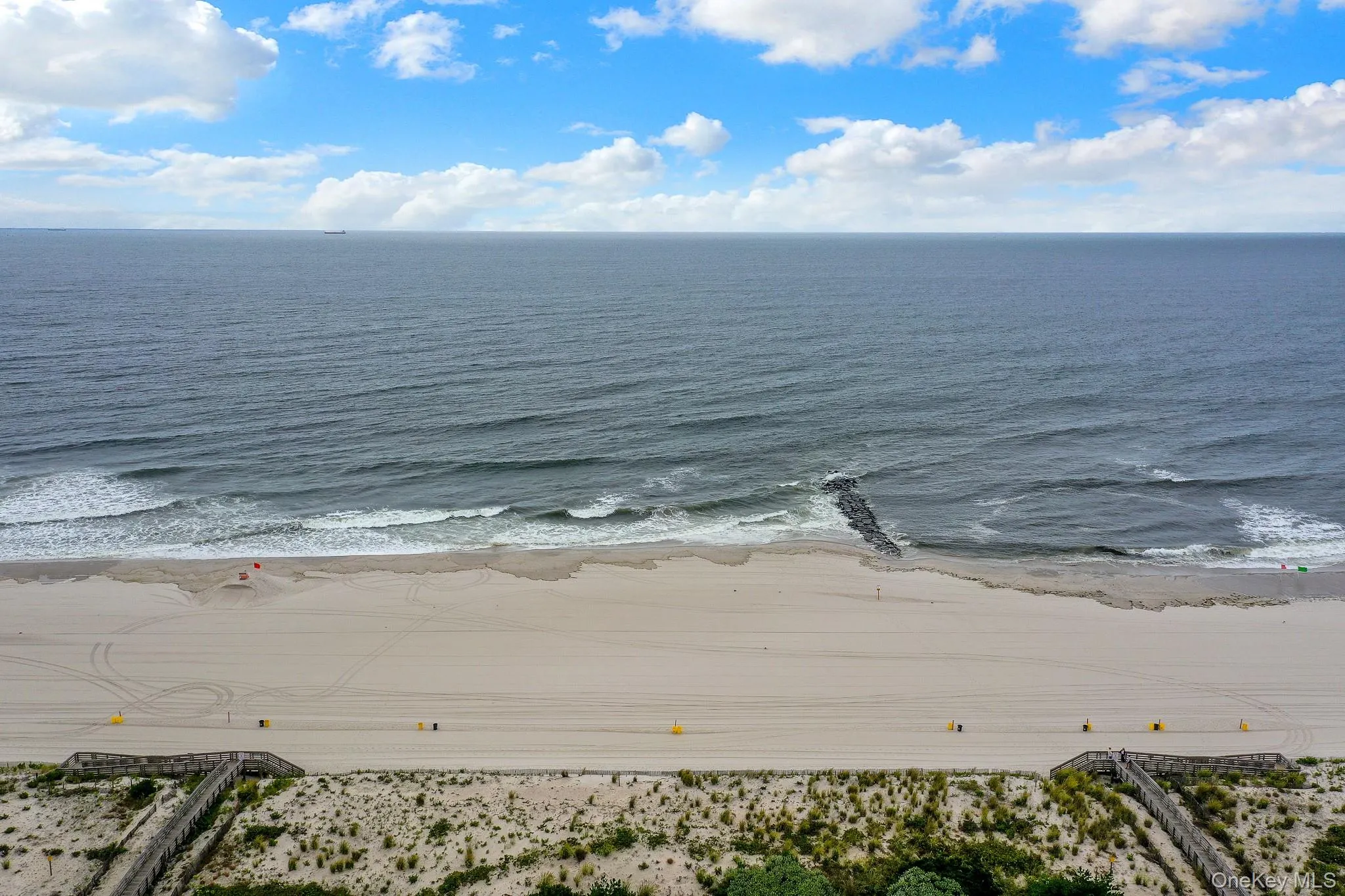 72 Arizona Avenue, Long Beach, NY, 4 Bedrooms Bedrooms, 7 Rooms Rooms,2 BathroomsBathrooms,Residential,For Rent,Arizona,0,1039719 72 Arizona Avenue, Long Beach, NY, 4 Bedrooms Bedrooms, 7 Rooms Rooms,2 BathroomsBathrooms,Residential,For Rent,Arizona,0,1039719