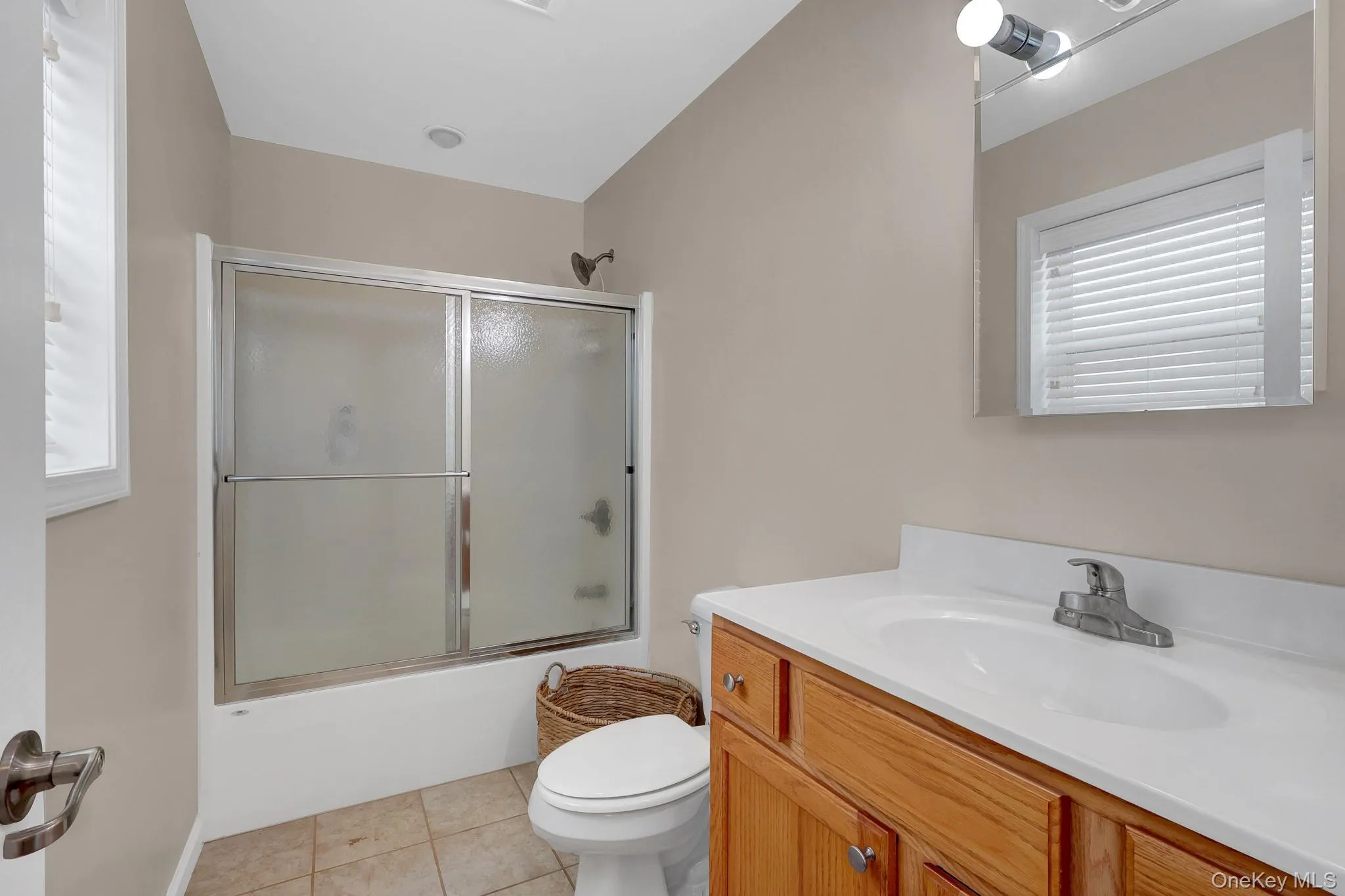 72 Arizona Avenue, Long Beach, NY, 4 Bedrooms Bedrooms, 7 Rooms Rooms,2 BathroomsBathrooms,Residential,For Rent,Arizona,0,1039719 72 Arizona Avenue, Long Beach, NY, 4 Bedrooms Bedrooms, 7 Rooms Rooms,2 BathroomsBathrooms,Residential,For Rent,Arizona,0,1039719