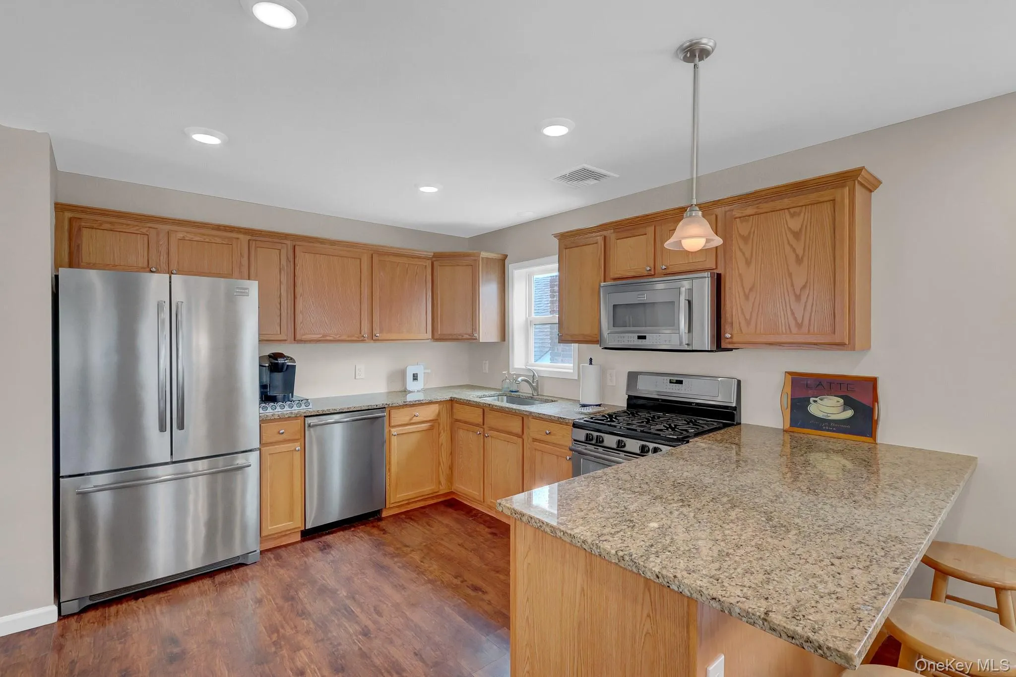 72 Arizona Avenue, Long Beach, NY, 4 Bedrooms Bedrooms, 7 Rooms Rooms,2 BathroomsBathrooms,Residential,For Rent,Arizona,0,1039719 72 Arizona Avenue, Long Beach, NY, 4 Bedrooms Bedrooms, 7 Rooms Rooms,2 BathroomsBathrooms,Residential,For Rent,Arizona,0,1039719