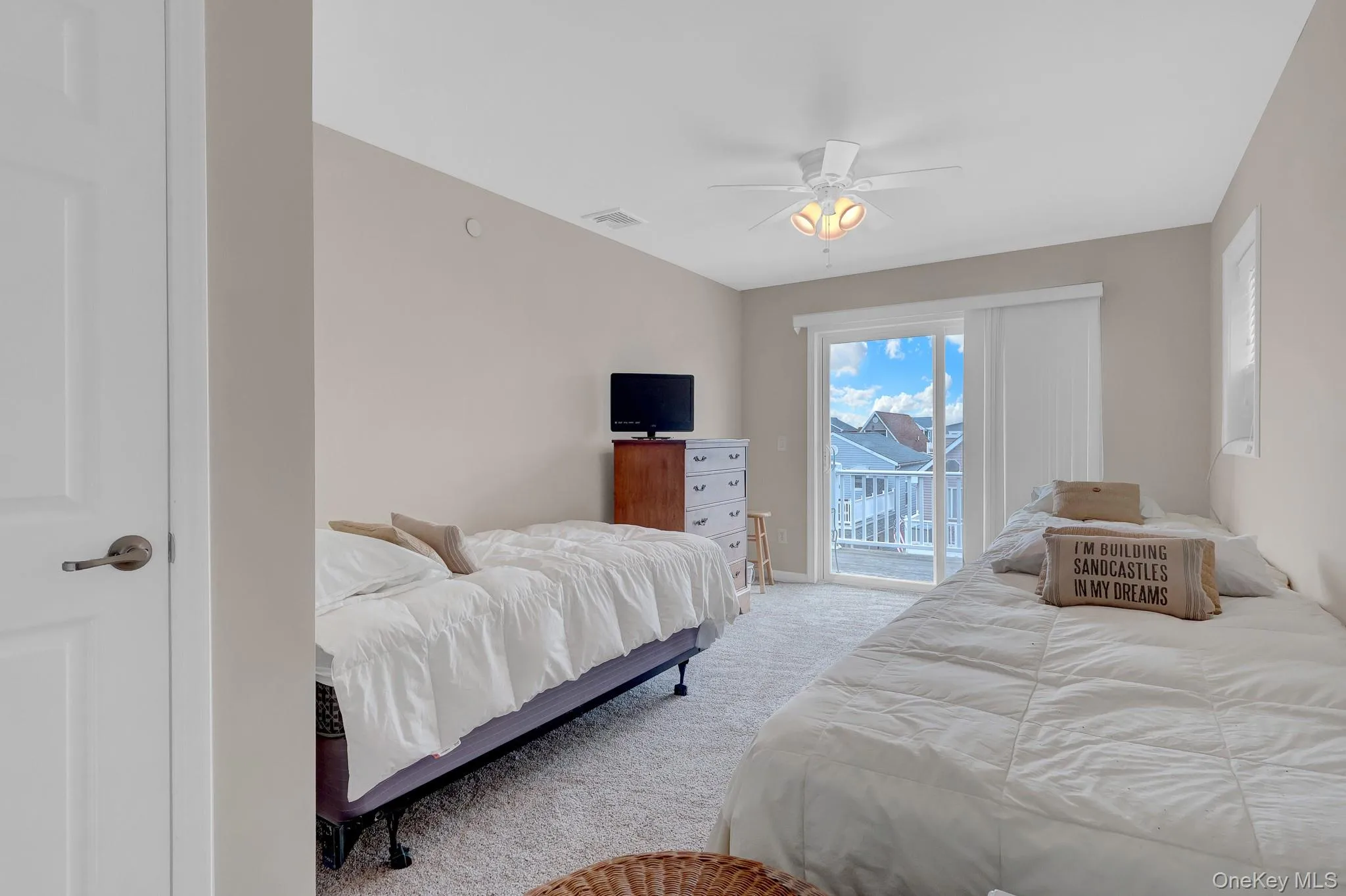 72 Arizona Avenue, Long Beach, NY, 4 Bedrooms Bedrooms, 7 Rooms Rooms,2 BathroomsBathrooms,Residential,For Rent,Arizona,0,1039719 72 Arizona Avenue, Long Beach, NY, 4 Bedrooms Bedrooms, 7 Rooms Rooms,2 BathroomsBathrooms,Residential,For Rent,Arizona,0,1039719