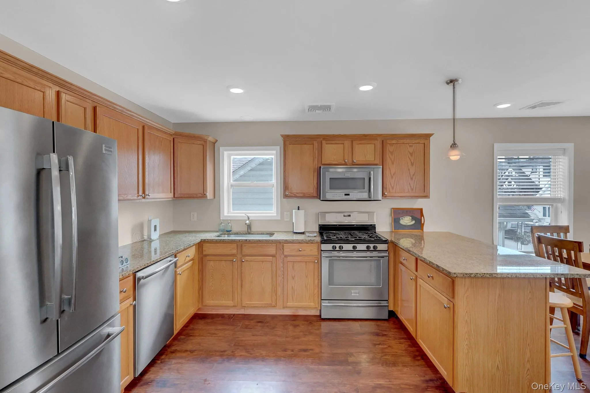 72 Arizona Avenue, Long Beach, NY, 4 Bedrooms Bedrooms, 7 Rooms Rooms,2 BathroomsBathrooms,Residential,For Rent,Arizona,0,1039719 72 Arizona Avenue, Long Beach, NY, 4 Bedrooms Bedrooms, 7 Rooms Rooms,2 BathroomsBathrooms,Residential,For Rent,Arizona,0,1039719