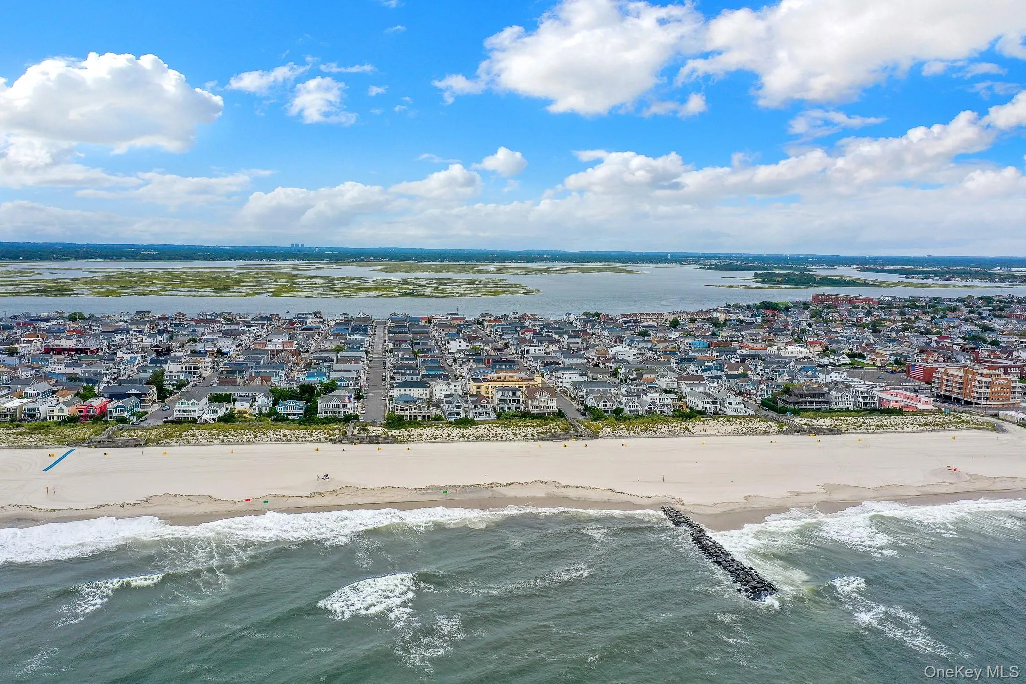 72 Arizona Avenue, Long Beach, NY, 4 Bedrooms Bedrooms, 7 Rooms Rooms,2 BathroomsBathrooms,Residential,For Rent,Arizona,0,1039719 72 Arizona Avenue, Long Beach, NY, 4 Bedrooms Bedrooms, 7 Rooms Rooms,2 BathroomsBathrooms,Residential,For Rent,Arizona,0,1039719