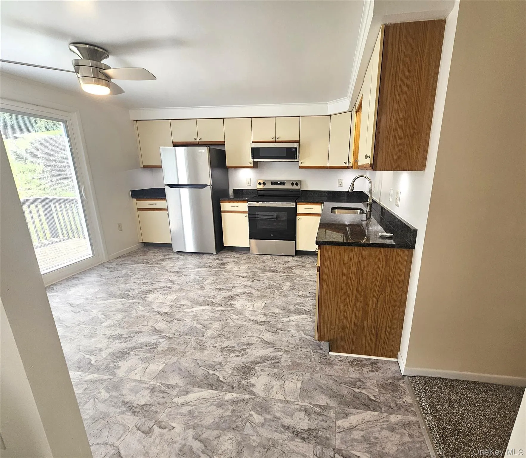 47-49 Mile Hill Road, Lloyd, NY, 2 Bedrooms Bedrooms, 4 Rooms Rooms,1 BathroomBathrooms,Residential Lease,For Rent,Mile Hill,0,1039723 47-49 Mile Hill Road, Lloyd, NY, 2 Bedrooms Bedrooms, 4 Rooms Rooms,1 BathroomBathrooms,Residential Lease,For Rent,Mile Hill,0,1039723