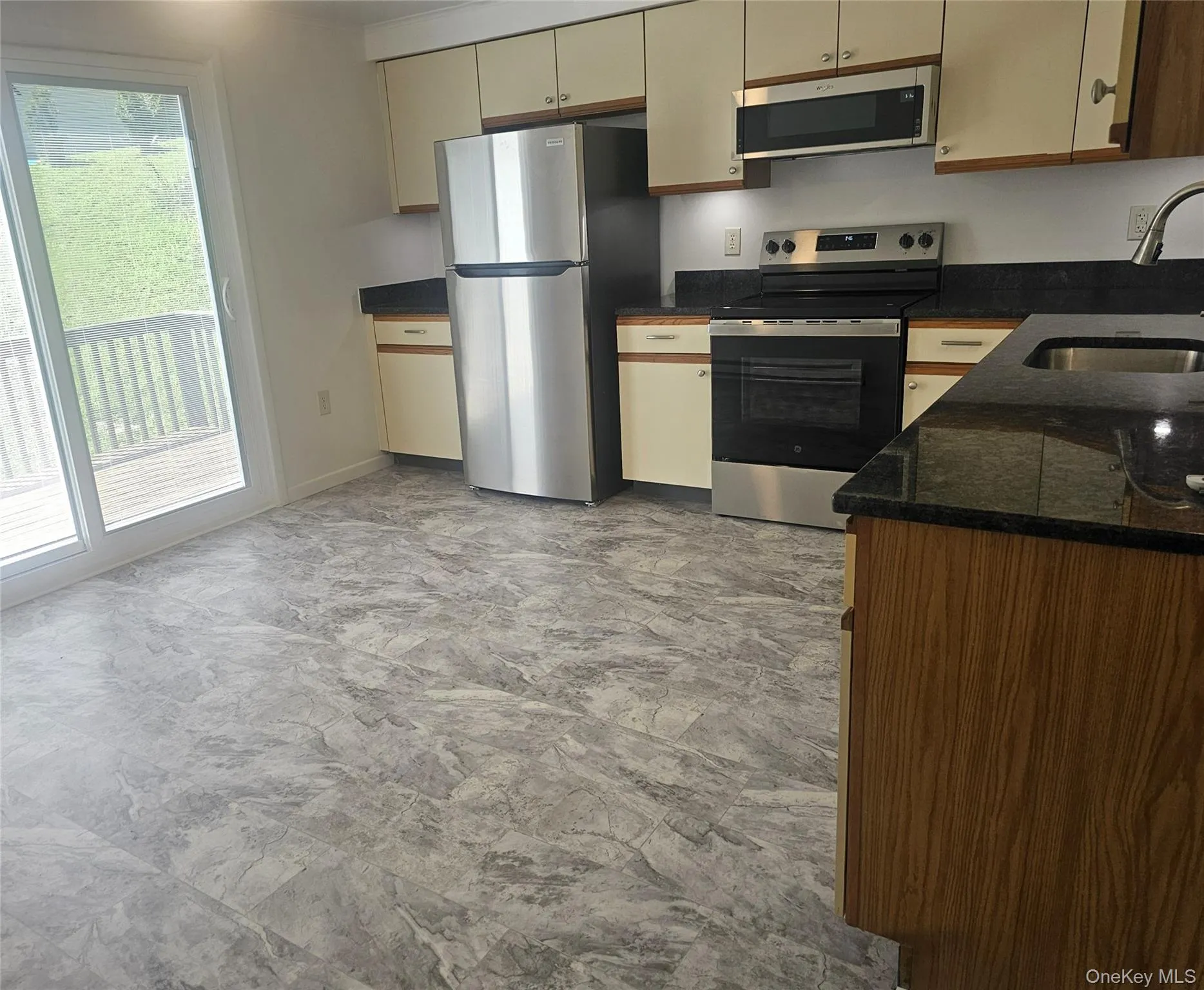 47-49 Mile Hill Road, Lloyd, NY, 2 Bedrooms Bedrooms, 4 Rooms Rooms,1 BathroomBathrooms,Residential Lease,For Rent,Mile Hill,0,1039723 47-49 Mile Hill Road, Lloyd, NY, 2 Bedrooms Bedrooms, 4 Rooms Rooms,1 BathroomBathrooms,Residential Lease,For Rent,Mile Hill,0,1039723