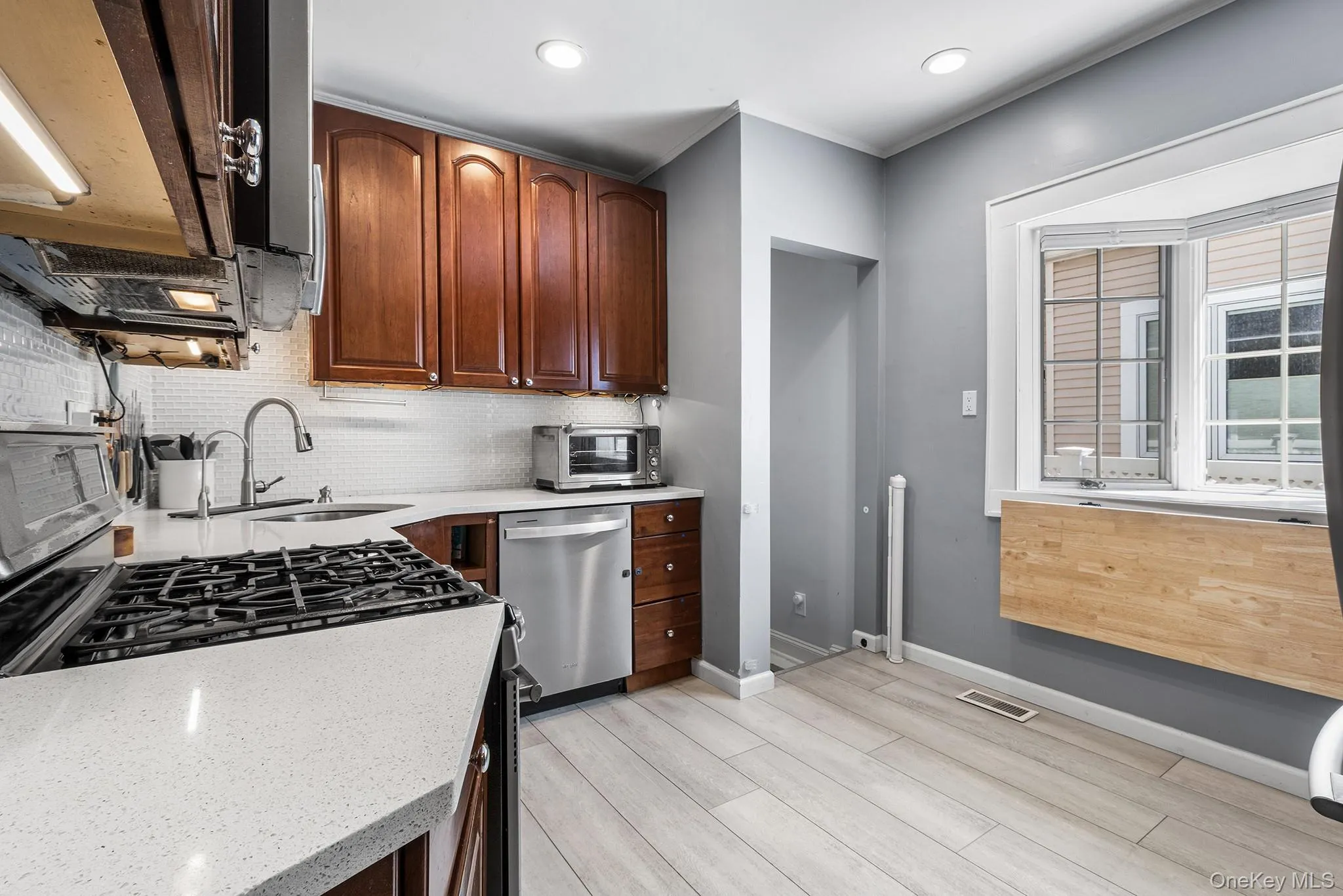 126 Rutland Avenue, Hempstead, NY, 3 Bedrooms Bedrooms, 7 Rooms Rooms,1 BathroomBathrooms,Residential,For Rent,Rutland,0,1039727 126 Rutland Avenue, Hempstead, NY, 3 Bedrooms Bedrooms, 7 Rooms Rooms,1 BathroomBathrooms,Residential,For Rent,Rutland,0,1039727