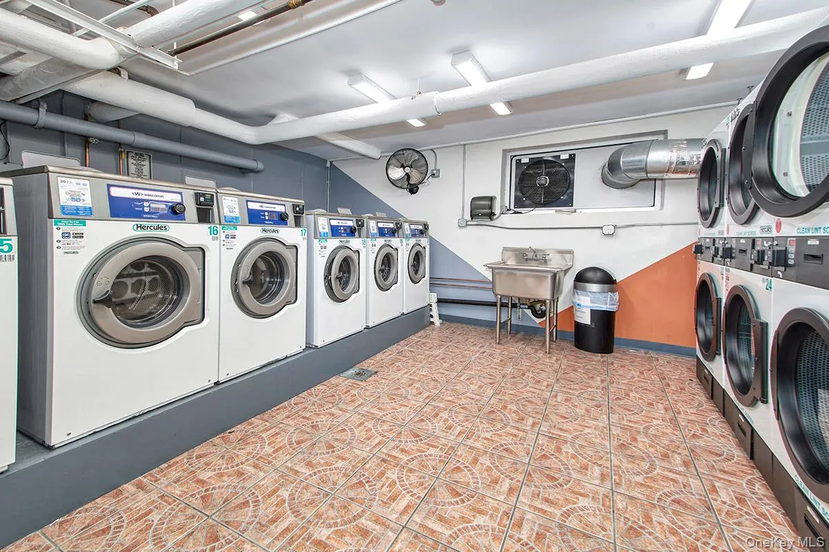 709 Warburton Avenue, Yonkers, NY, 2 Bedrooms Bedrooms, 4 Rooms Rooms,2 BathroomsBathrooms,Residential,For Rent,Warburton,0,1039728 709 Warburton Avenue, Yonkers, NY, 2 Bedrooms Bedrooms, 4 Rooms Rooms,2 BathroomsBathrooms,Residential,For Rent,Warburton,0,1039728