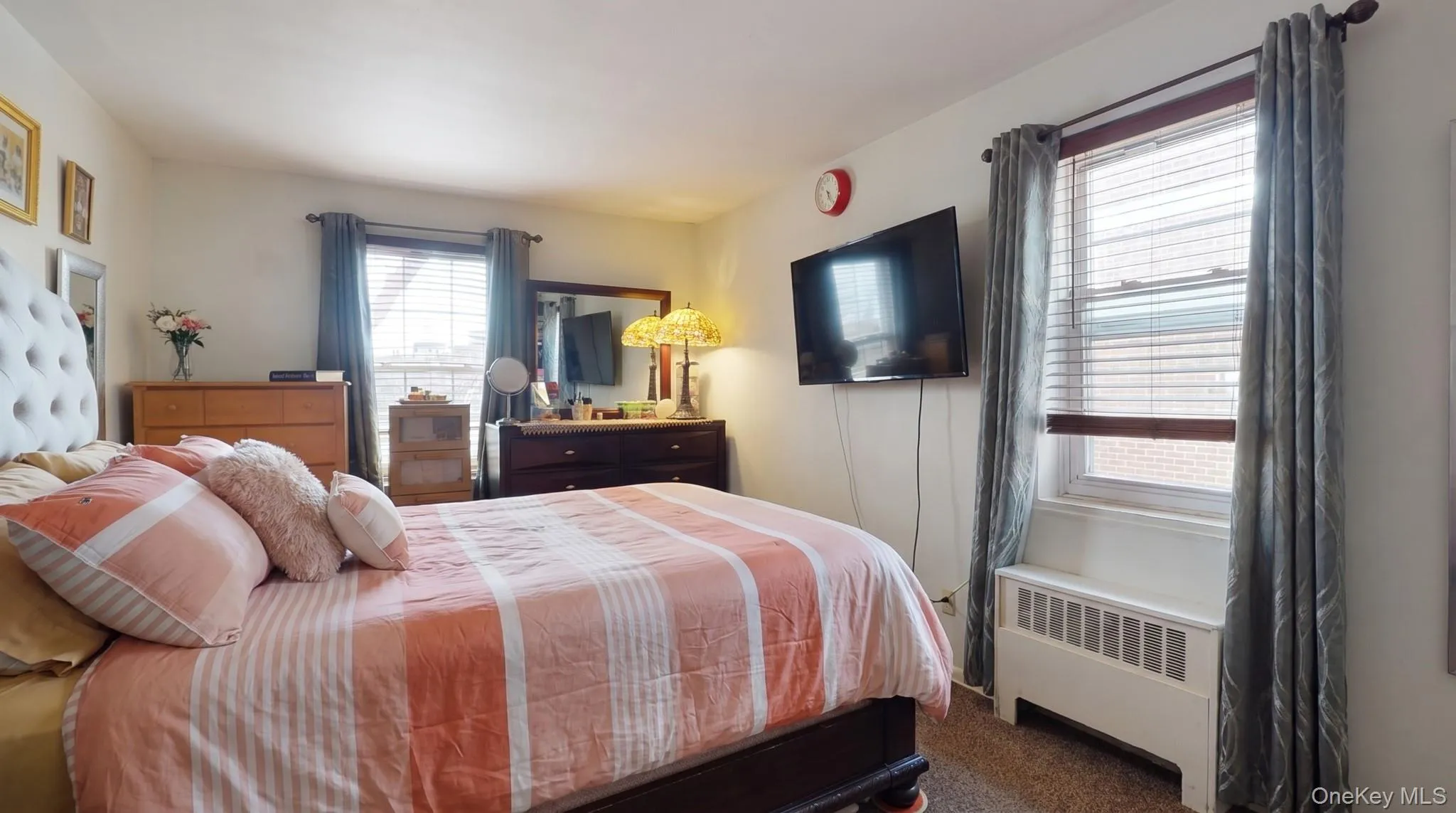 8429 153rd Avenue, New York, NY, 1 Bedroom Bedrooms, 5 Rooms Rooms,1 BathroomBathrooms,Residential,For Rent,153rd,0,1039729 8429 153rd Avenue, New York, NY, 1 Bedroom Bedrooms, 5 Rooms Rooms,1 BathroomBathrooms,Residential,For Rent,153rd,0,1039729