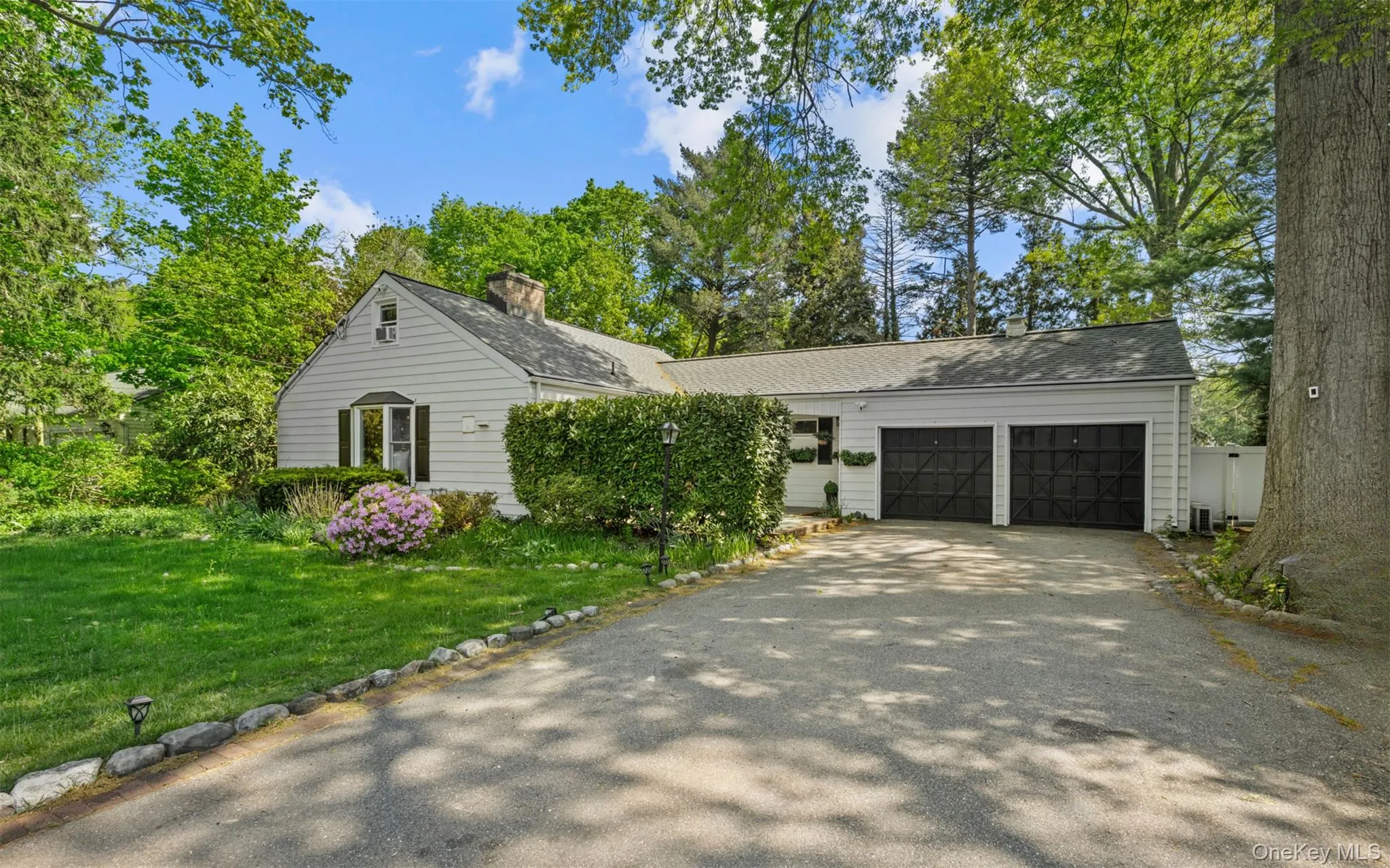 194 Neck Road, Huntington, NY, 3 Bedrooms Bedrooms, 12 Rooms Rooms,2 BathroomsBathrooms,Residential,For Rent,Neck,0,1039742 194 Neck Road, Huntington, NY, 3 Bedrooms Bedrooms, 12 Rooms Rooms,2 BathroomsBathrooms,Residential,For Rent,Neck,0,1039742