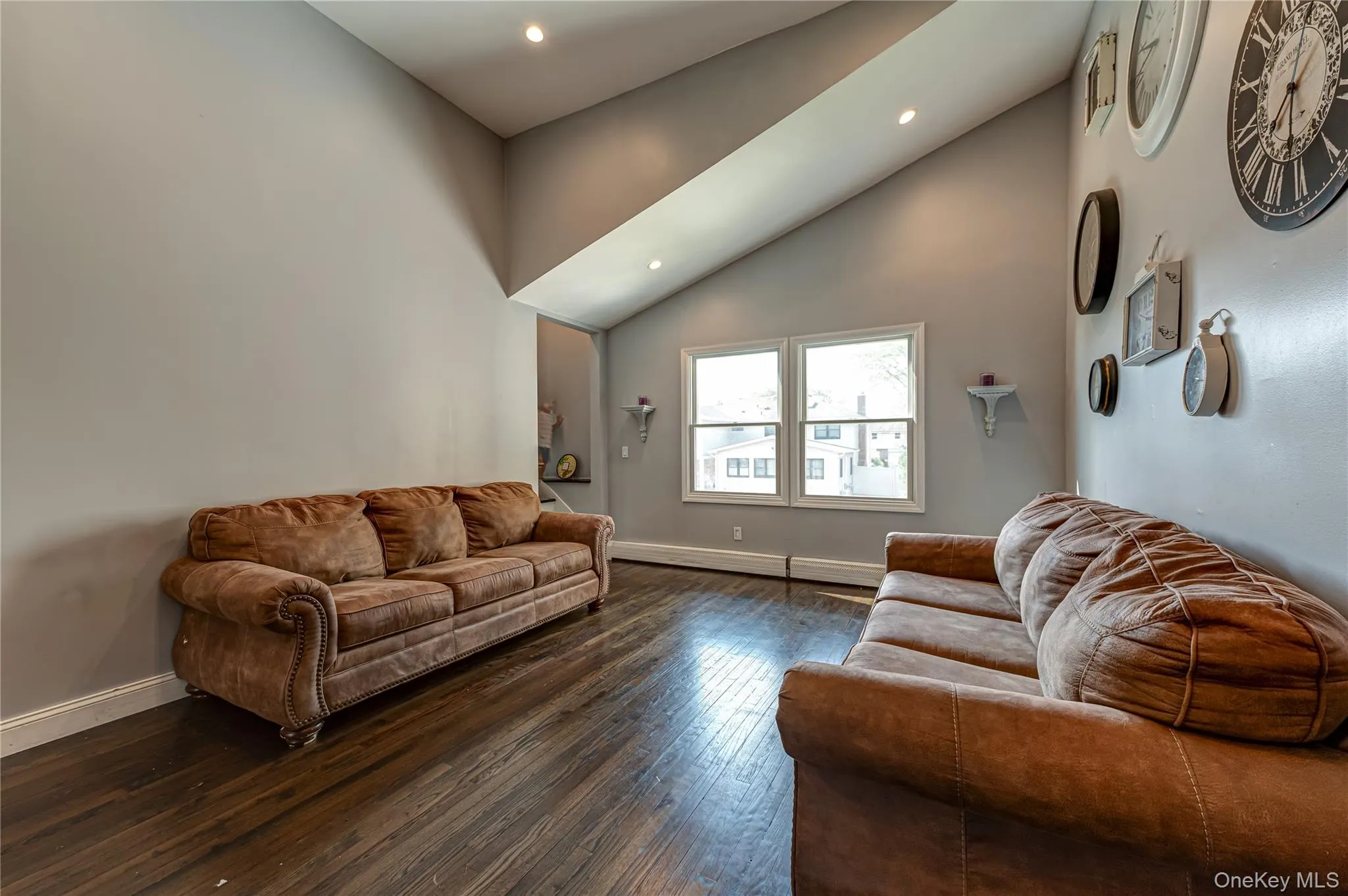 165 Pepperidge Road, Islip, NY, 5 Bedrooms Bedrooms, 9 Rooms Rooms,2 BathroomsBathrooms,Residential,For Rent,Pepperidge,0,1039743 165 Pepperidge Road, Islip, NY, 5 Bedrooms Bedrooms, 9 Rooms Rooms,2 BathroomsBathrooms,Residential,For Rent,Pepperidge,0,1039743