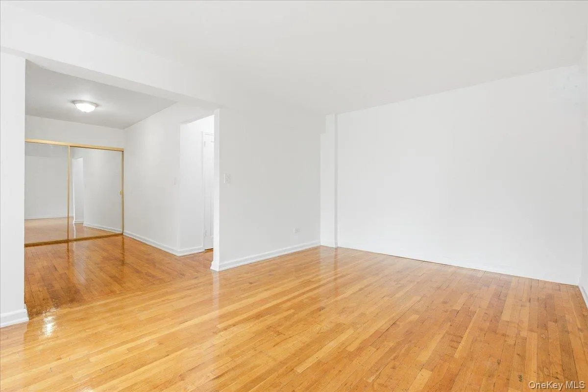 82-40 Austin Street, New York, NY, 2 Bedrooms Bedrooms, 5 Rooms Rooms,1 BathroomBathrooms,Residential,For Rent,Austin,0,1039745 82-40 Austin Street, New York, NY, 2 Bedrooms Bedrooms, 5 Rooms Rooms,1 BathroomBathrooms,Residential,For Rent,Austin,0,1039745