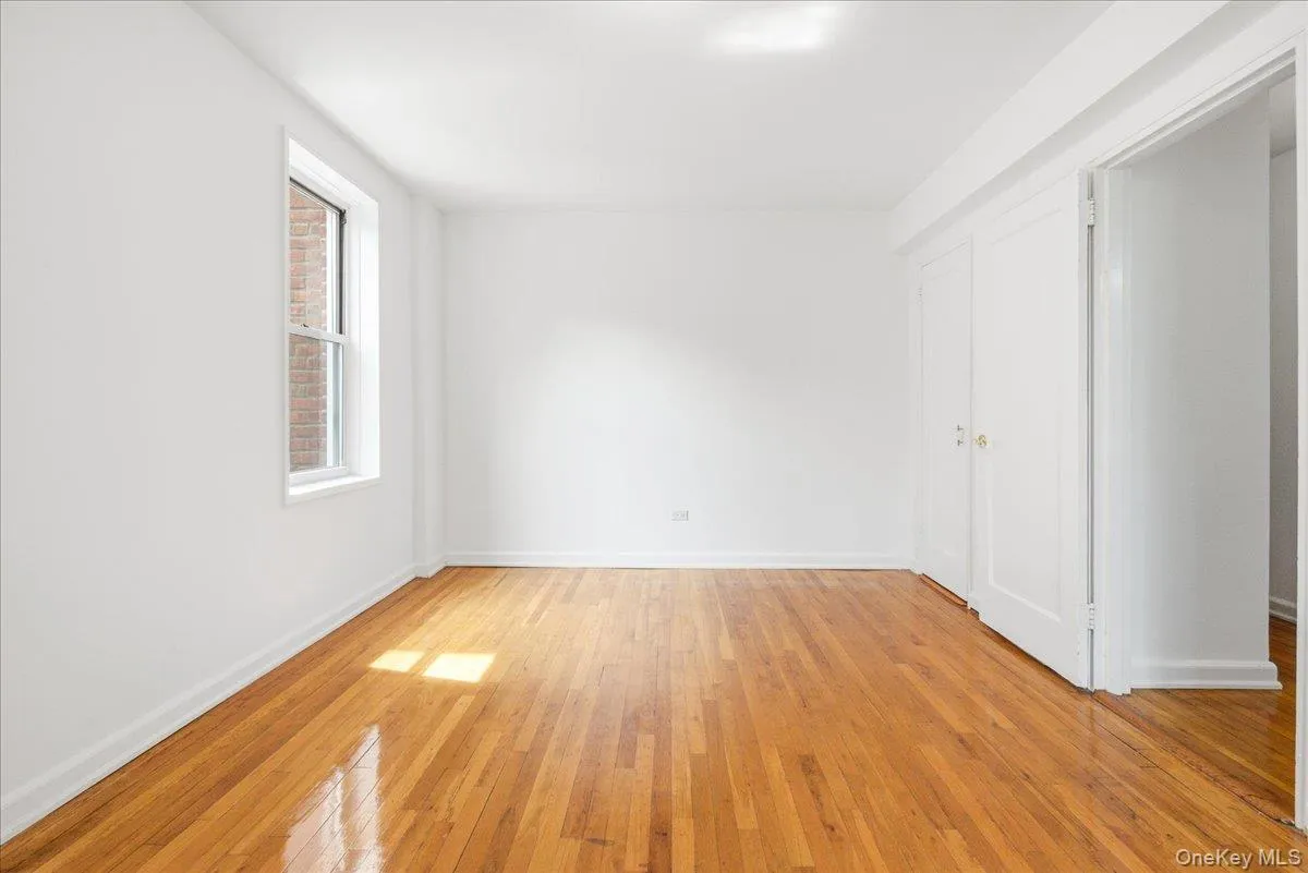 82-40 Austin Street, New York, NY, 2 Bedrooms Bedrooms, 5 Rooms Rooms,1 BathroomBathrooms,Residential,For Rent,Austin,0,1039745 82-40 Austin Street, New York, NY, 2 Bedrooms Bedrooms, 5 Rooms Rooms,1 BathroomBathrooms,Residential,For Rent,Austin,0,1039745