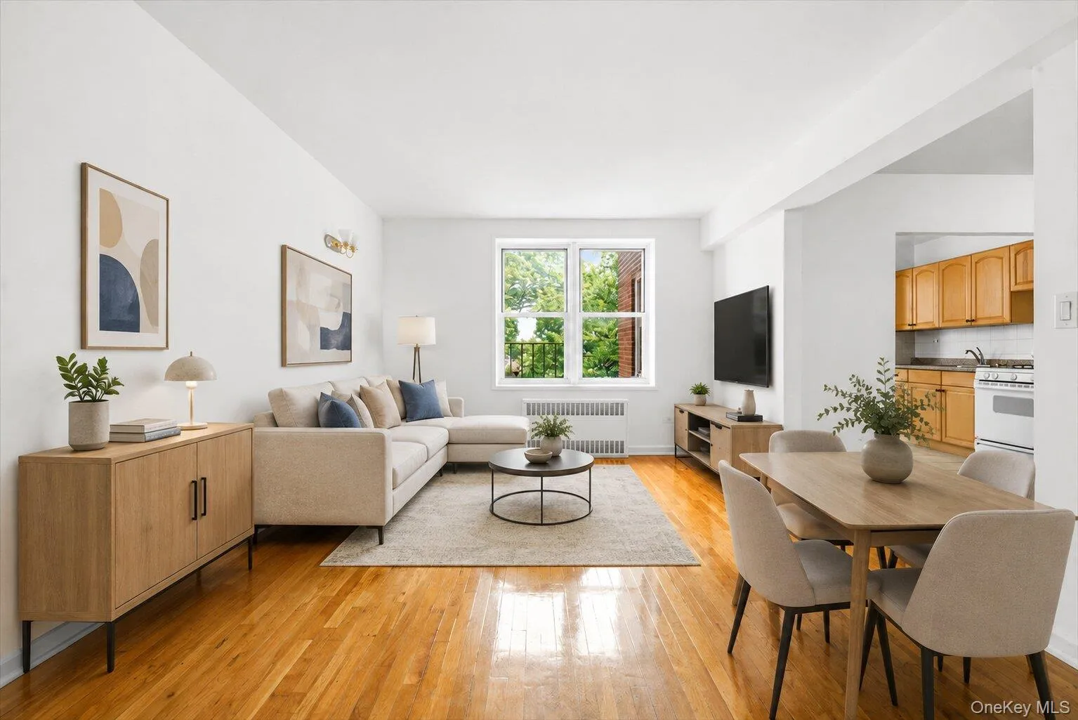 82-40 Austin Street, New York, NY, 2 Bedrooms Bedrooms, 5 Rooms Rooms,1 BathroomBathrooms,Residential,For Rent,Austin,0,1039745 82-40 Austin Street, New York, NY, 2 Bedrooms Bedrooms, 5 Rooms Rooms,1 BathroomBathrooms,Residential,For Rent,Austin,0,1039745