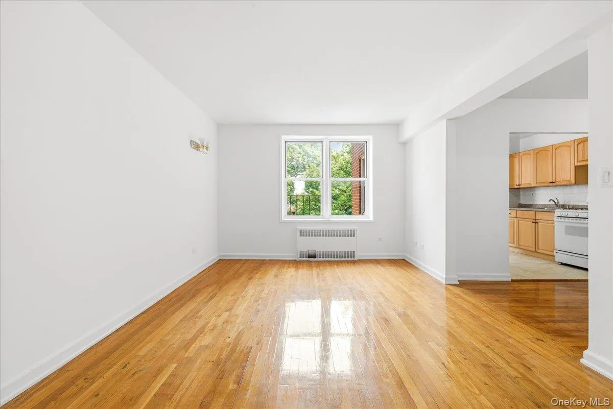 82-40 Austin Street, New York, NY, 2 Bedrooms Bedrooms, 5 Rooms Rooms,1 BathroomBathrooms,Residential,For Rent,Austin,0,1039745 82-40 Austin Street, New York, NY, 2 Bedrooms Bedrooms, 5 Rooms Rooms,1 BathroomBathrooms,Residential,For Rent,Austin,0,1039745