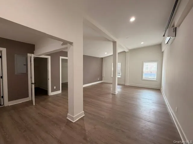 91 North Street, Middletown, NY, 1 Bedroom Bedrooms, 3 Rooms Rooms,1 BathroomBathrooms,Residential Lease,For Rent,North,0,1039746 91 North Street, Middletown, NY, 1 Bedroom Bedrooms, 3 Rooms Rooms,1 BathroomBathrooms,Residential Lease,For Rent,North,0,1039746