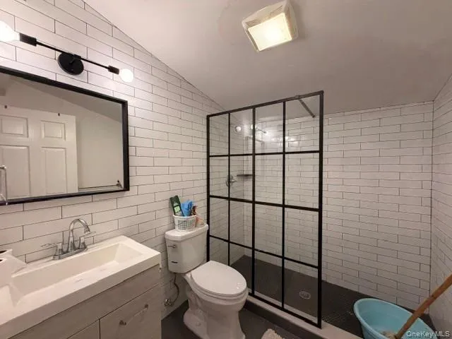 91 North Street, Middletown, NY, 1 Bedroom Bedrooms, 3 Rooms Rooms,1 BathroomBathrooms,Residential Lease,For Rent,North,0,1039746 91 North Street, Middletown, NY, 1 Bedroom Bedrooms, 3 Rooms Rooms,1 BathroomBathrooms,Residential Lease,For Rent,North,0,1039746