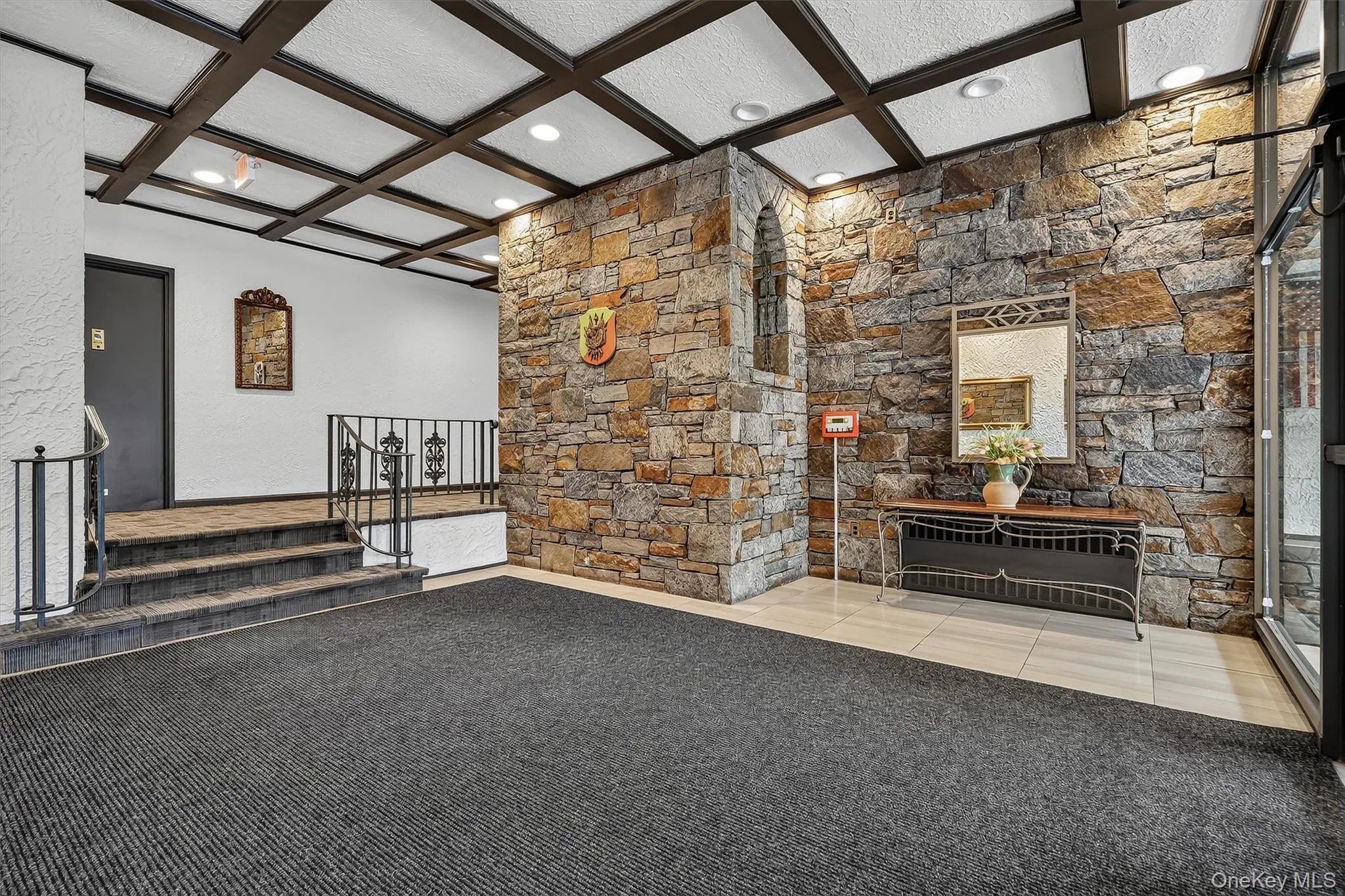 25 Franklin Avenue, White Plains, NY, 1 Bedroom Bedrooms, 3 Rooms Rooms,1 BathroomBathrooms,Residential,For Rent,Franklin,0,1039751 25 Franklin Avenue, White Plains, NY, 1 Bedroom Bedrooms, 3 Rooms Rooms,1 BathroomBathrooms,Residential,For Rent,Franklin,0,1039751