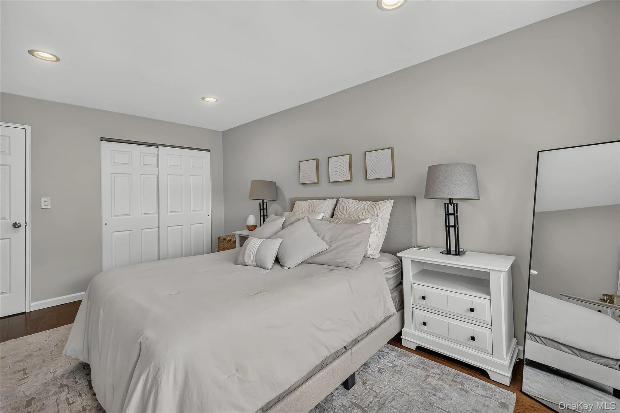 25 Franklin Avenue, White Plains, NY, 1 Bedroom Bedrooms, 3 Rooms Rooms,1 BathroomBathrooms,Residential,For Rent,Franklin,0,1039751 25 Franklin Avenue, White Plains, NY, 1 Bedroom Bedrooms, 3 Rooms Rooms,1 BathroomBathrooms,Residential,For Rent,Franklin,0,1039751
