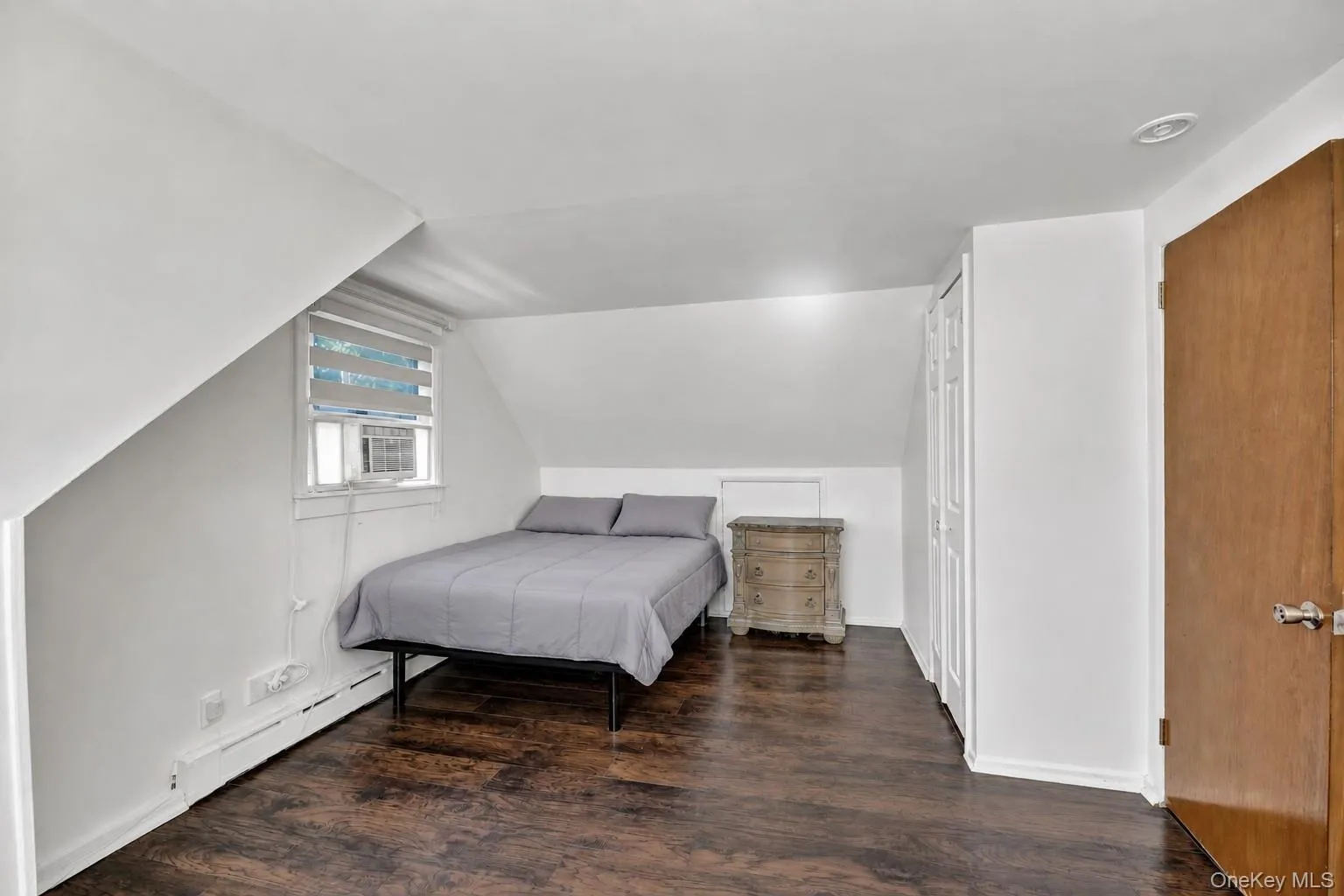 1537 Madison Street, Hempstead, NY, 3 Bedrooms Bedrooms, 7 Rooms Rooms,3 BathroomsBathrooms,Residential,For Rent,Madison,0,1039752 1537 Madison Street, Hempstead, NY, 3 Bedrooms Bedrooms, 7 Rooms Rooms,3 BathroomsBathrooms,Residential,For Rent,Madison,0,1039752
