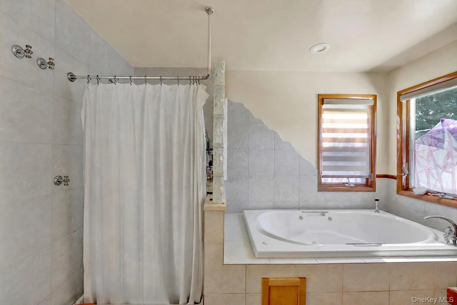 1537 Madison Street, Hempstead, NY, 3 Bedrooms Bedrooms, 7 Rooms Rooms,3 BathroomsBathrooms,Residential,For Rent,Madison,0,1039752 1537 Madison Street, Hempstead, NY, 3 Bedrooms Bedrooms, 7 Rooms Rooms,3 BathroomsBathrooms,Residential,For Rent,Madison,0,1039752