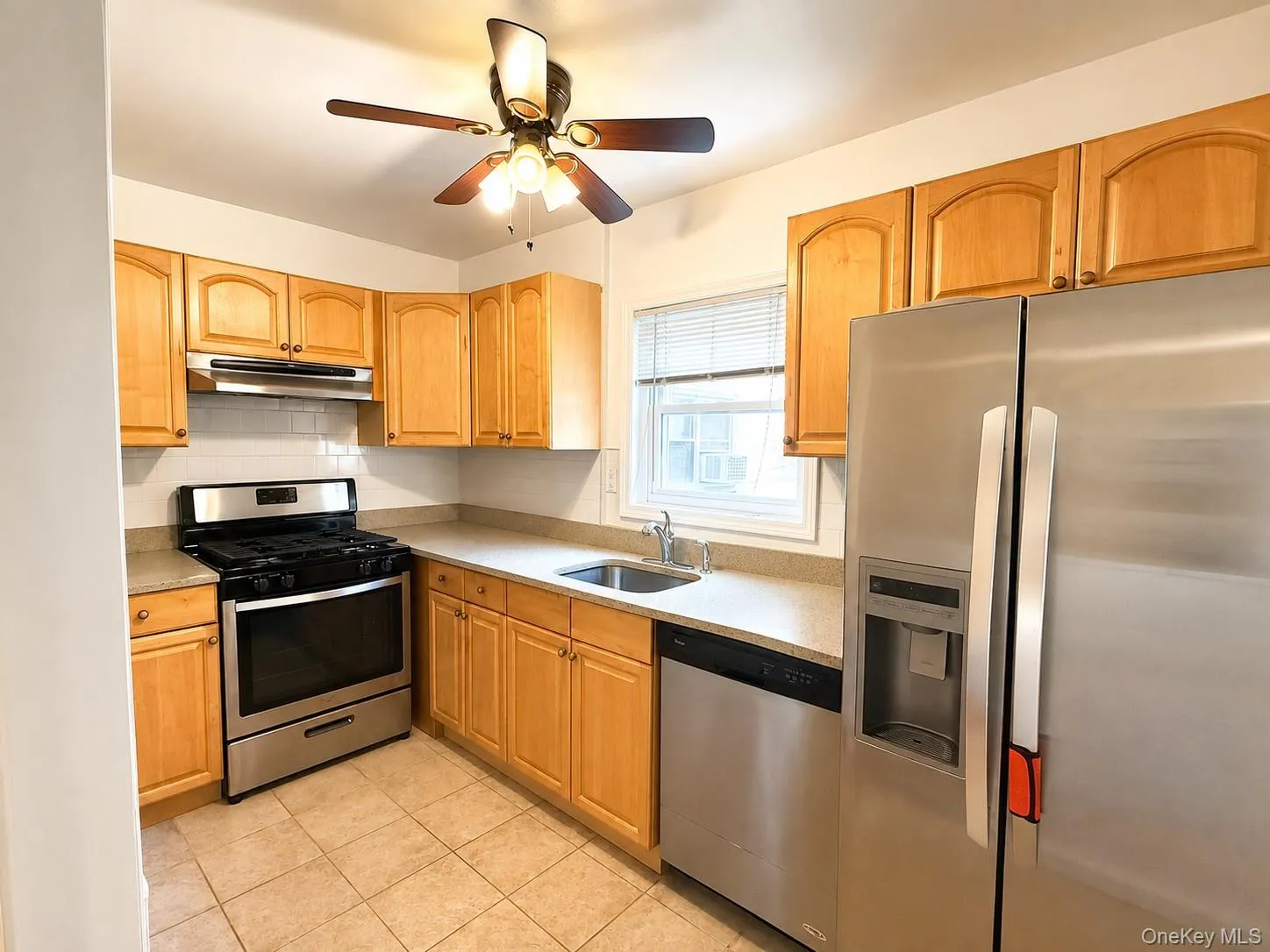320 Broadway, Greenburgh, NY, 2 Bedrooms Bedrooms, 4 Rooms Rooms,1 BathroomBathrooms,Residential,For Rent,Broadway,0,1039755 320 Broadway, Greenburgh, NY, 2 Bedrooms Bedrooms, 4 Rooms Rooms,1 BathroomBathrooms,Residential,For Rent,Broadway,0,1039755