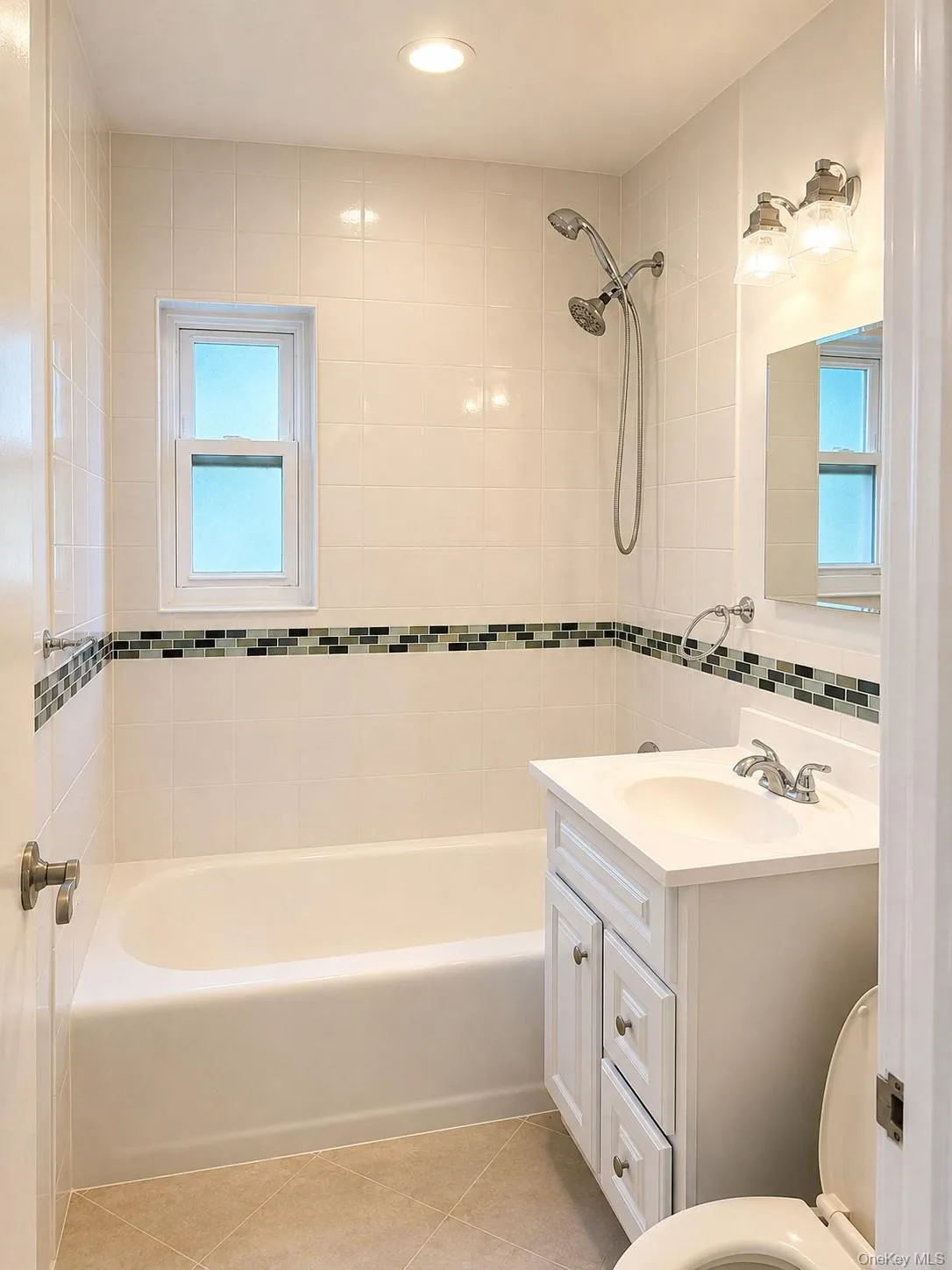 320 Broadway, Greenburgh, NY, 2 Bedrooms Bedrooms, 4 Rooms Rooms,1 BathroomBathrooms,Residential,For Rent,Broadway,0,1039755 320 Broadway, Greenburgh, NY, 2 Bedrooms Bedrooms, 4 Rooms Rooms,1 BathroomBathrooms,Residential,For Rent,Broadway,0,1039755