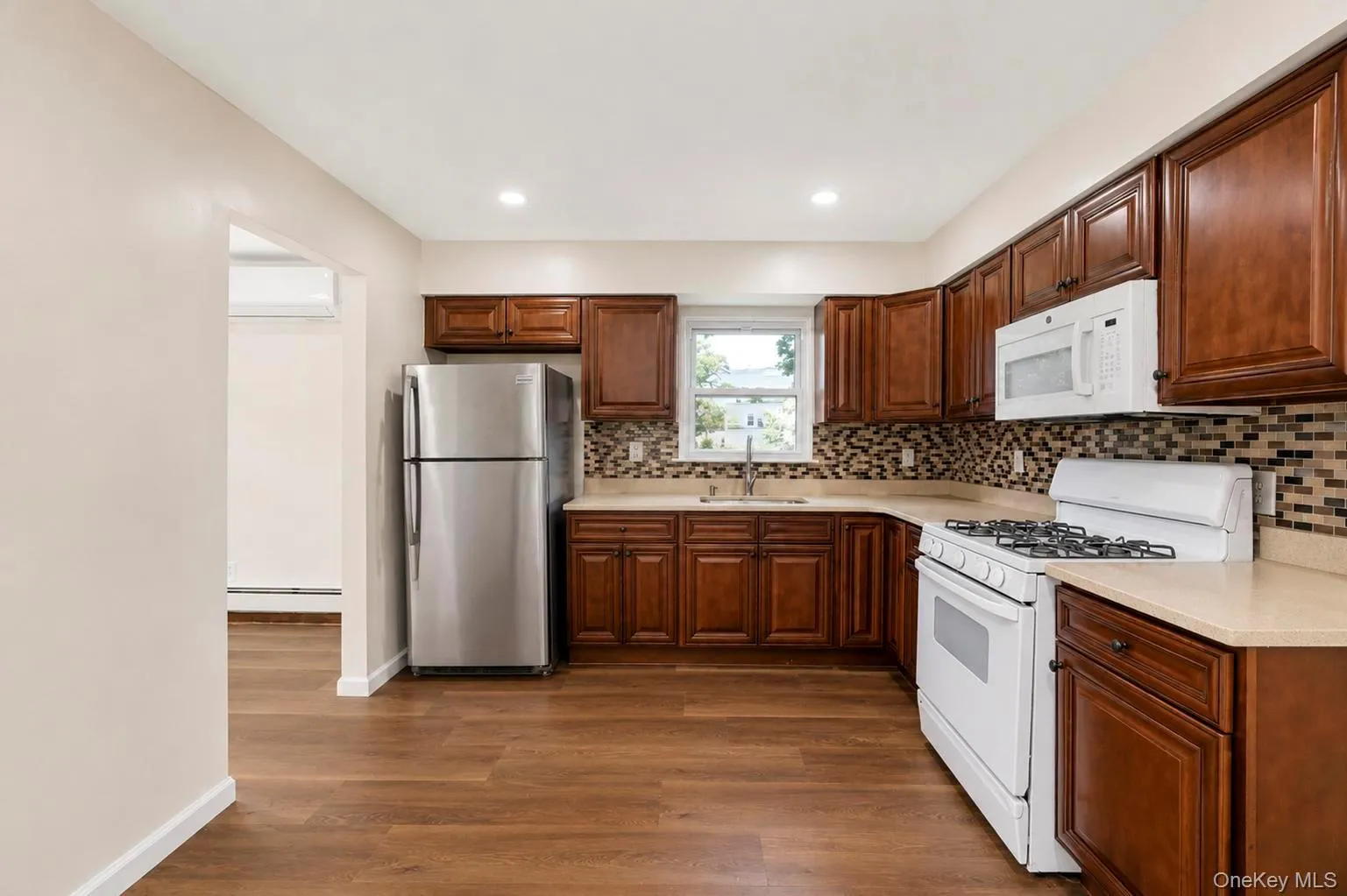 83 Louis Avenue, Hempstead, NY, 3 Bedrooms Bedrooms, 6 Rooms Rooms,3 BathroomsBathrooms,Residential Lease,For Rent,Louis,0,1039757 83 Louis Avenue, Hempstead, NY, 3 Bedrooms Bedrooms, 6 Rooms Rooms,3 BathroomsBathrooms,Residential Lease,For Rent,Louis,0,1039757