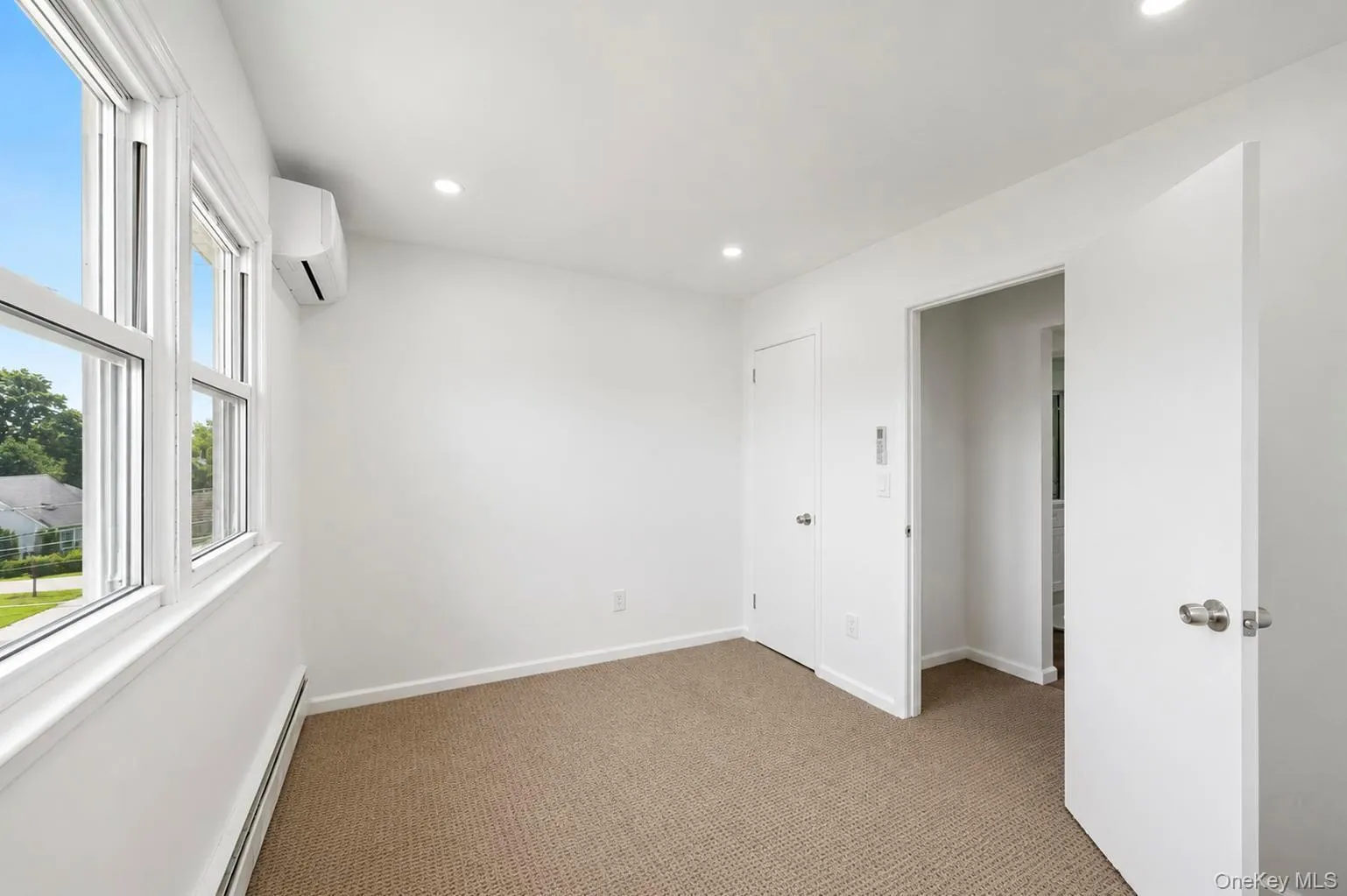 83 Louis Avenue, Hempstead, NY, 3 Bedrooms Bedrooms, 6 Rooms Rooms,3 BathroomsBathrooms,Residential Lease,For Rent,Louis,0,1039757 83 Louis Avenue, Hempstead, NY, 3 Bedrooms Bedrooms, 6 Rooms Rooms,3 BathroomsBathrooms,Residential Lease,For Rent,Louis,0,1039757