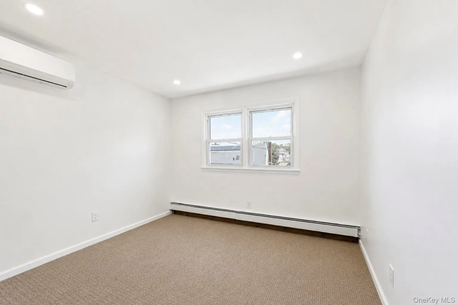 83 Louis Avenue, Hempstead, NY, 3 Bedrooms Bedrooms, 6 Rooms Rooms,3 BathroomsBathrooms,Residential Lease,For Rent,Louis,0,1039757 83 Louis Avenue, Hempstead, NY, 3 Bedrooms Bedrooms, 6 Rooms Rooms,3 BathroomsBathrooms,Residential Lease,For Rent,Louis,0,1039757
