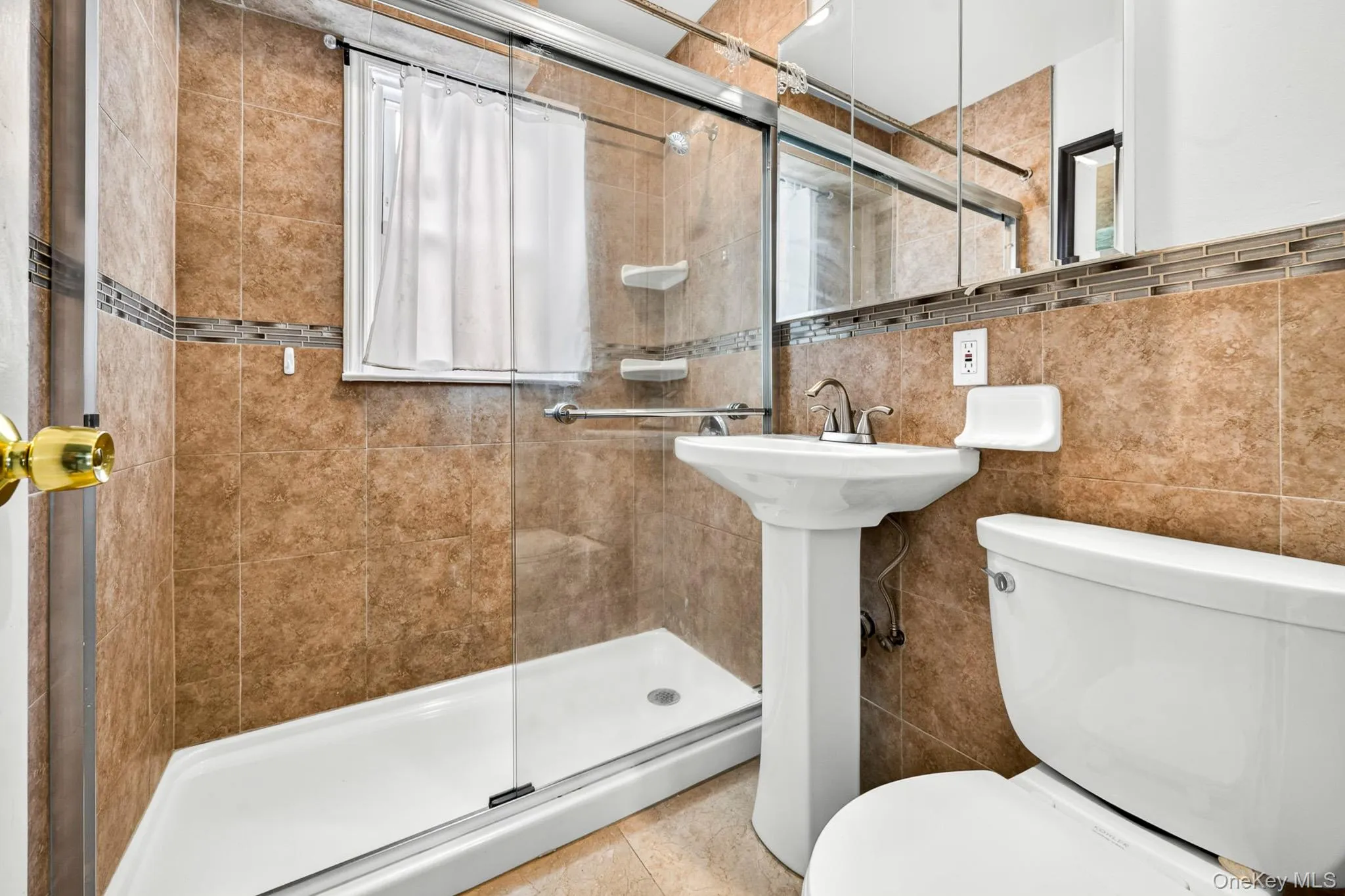 10 Park Court, Oyster Bay, NY, 4 Bedrooms Bedrooms, 7 Rooms Rooms,2 BathroomsBathrooms,Residential,For Rent,Park,0,1039758 10 Park Court, Oyster Bay, NY, 4 Bedrooms Bedrooms, 7 Rooms Rooms,2 BathroomsBathrooms,Residential,For Rent,Park,0,1039758