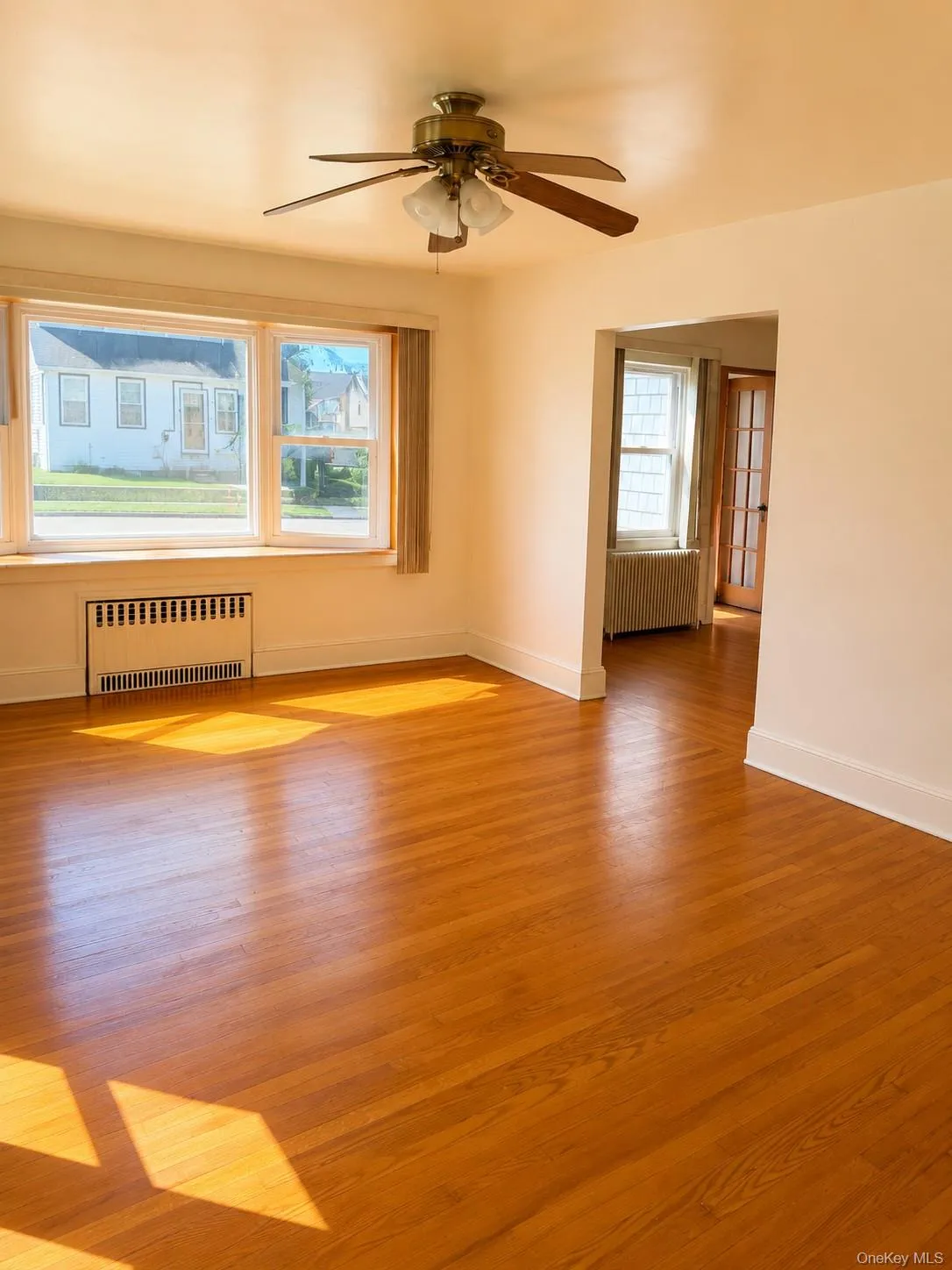 50 Notre Dame Avenue, Oyster Bay, NY, 3 Bedrooms Bedrooms, 6 Rooms Rooms,1 BathroomBathrooms,Residential,For Rent,Notre Dame,0,1039765 50 Notre Dame Avenue, Oyster Bay, NY, 3 Bedrooms Bedrooms, 6 Rooms Rooms,1 BathroomBathrooms,Residential,For Rent,Notre Dame,0,1039765