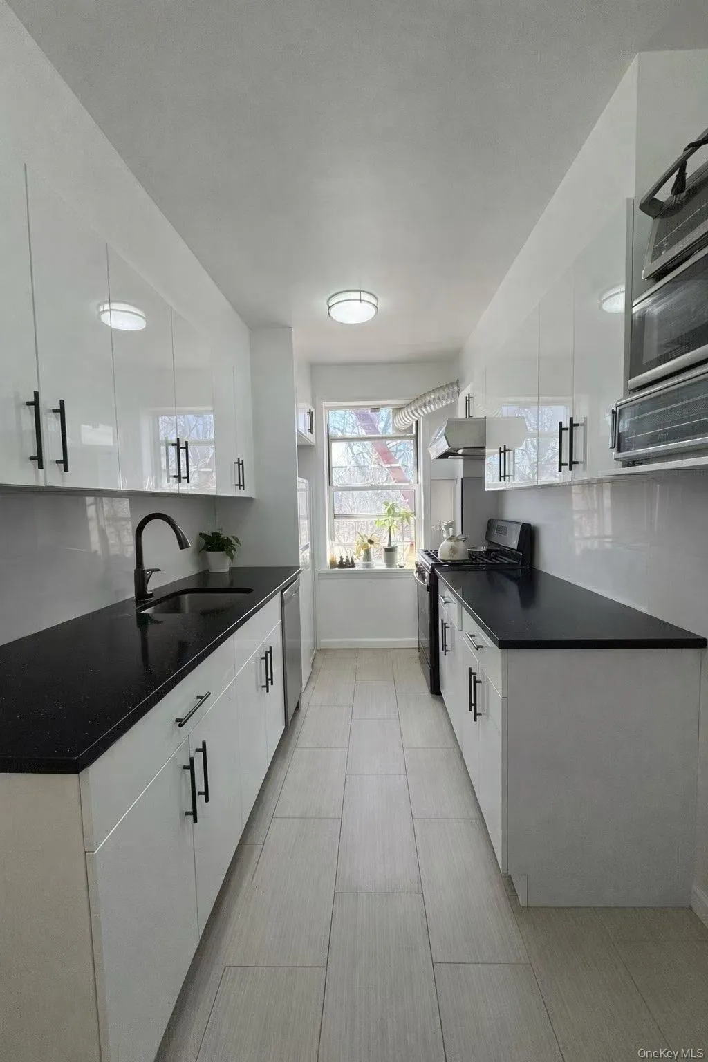 141-03 79 Avenue, New York, NY, 2 Bedrooms Bedrooms, 4 Rooms Rooms,1 BathroomBathrooms,Residential,For Rent,79,0,1039767 141-03 79 Avenue, New York, NY, 2 Bedrooms Bedrooms, 4 Rooms Rooms,1 BathroomBathrooms,Residential,For Rent,79,0,1039767