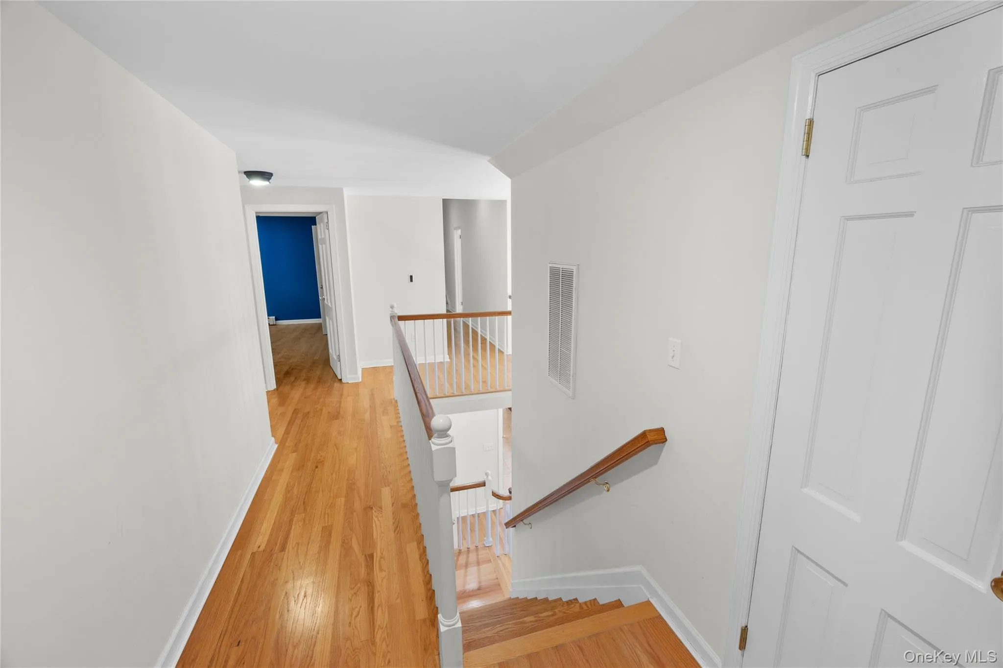 23 Cliff Road, Brookhaven, NY, 7 Bedrooms Bedrooms, 12 Rooms Rooms,5 BathroomsBathrooms,Residential,For Rent,Cliff,0,1039772 23 Cliff Road, Brookhaven, NY, 7 Bedrooms Bedrooms, 12 Rooms Rooms,5 BathroomsBathrooms,Residential,For Rent,Cliff,0,1039772