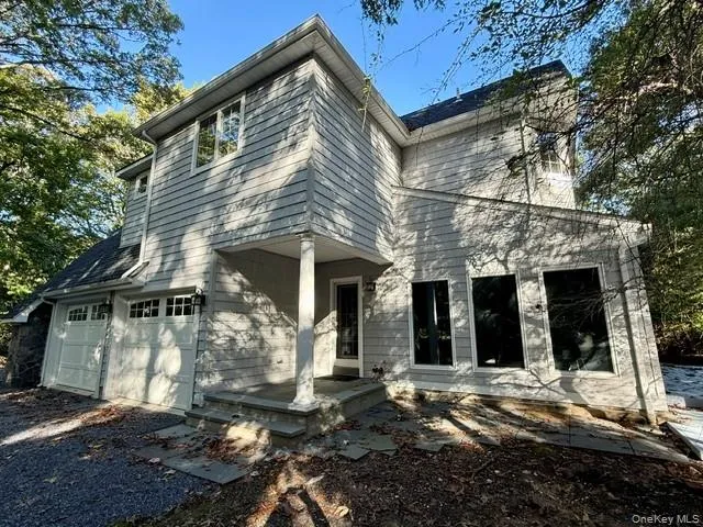 23 Cliff Road, Brookhaven, NY, 7 Bedrooms Bedrooms, 12 Rooms Rooms,5 BathroomsBathrooms,Residential,For Rent,Cliff,0,1039772 23 Cliff Road, Brookhaven, NY, 7 Bedrooms Bedrooms, 12 Rooms Rooms,5 BathroomsBathrooms,Residential,For Rent,Cliff,0,1039772