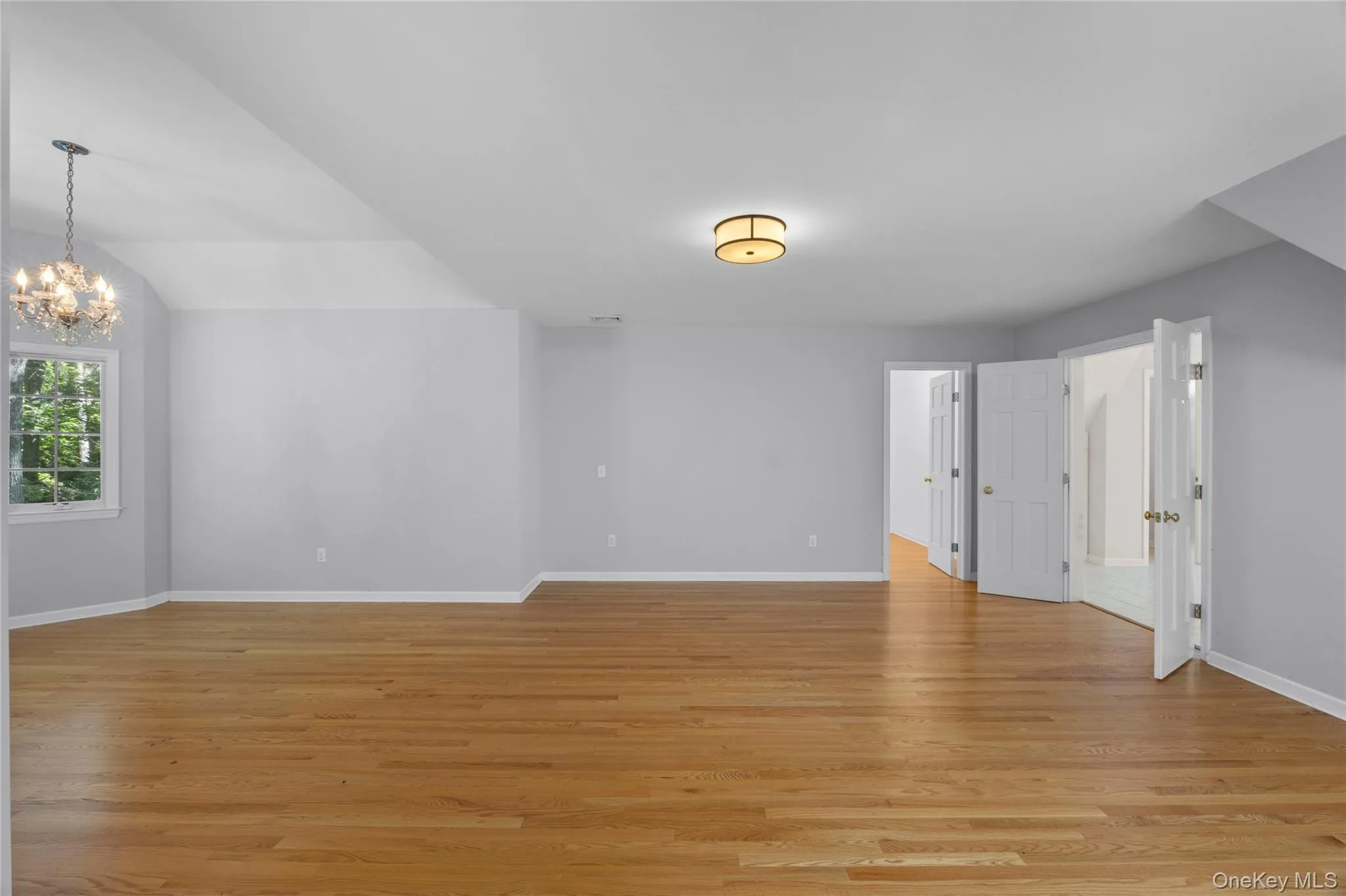 23 Cliff Road, Brookhaven, NY, 7 Bedrooms Bedrooms, 12 Rooms Rooms,5 BathroomsBathrooms,Residential,For Rent,Cliff,0,1039772 23 Cliff Road, Brookhaven, NY, 7 Bedrooms Bedrooms, 12 Rooms Rooms,5 BathroomsBathrooms,Residential,For Rent,Cliff,0,1039772