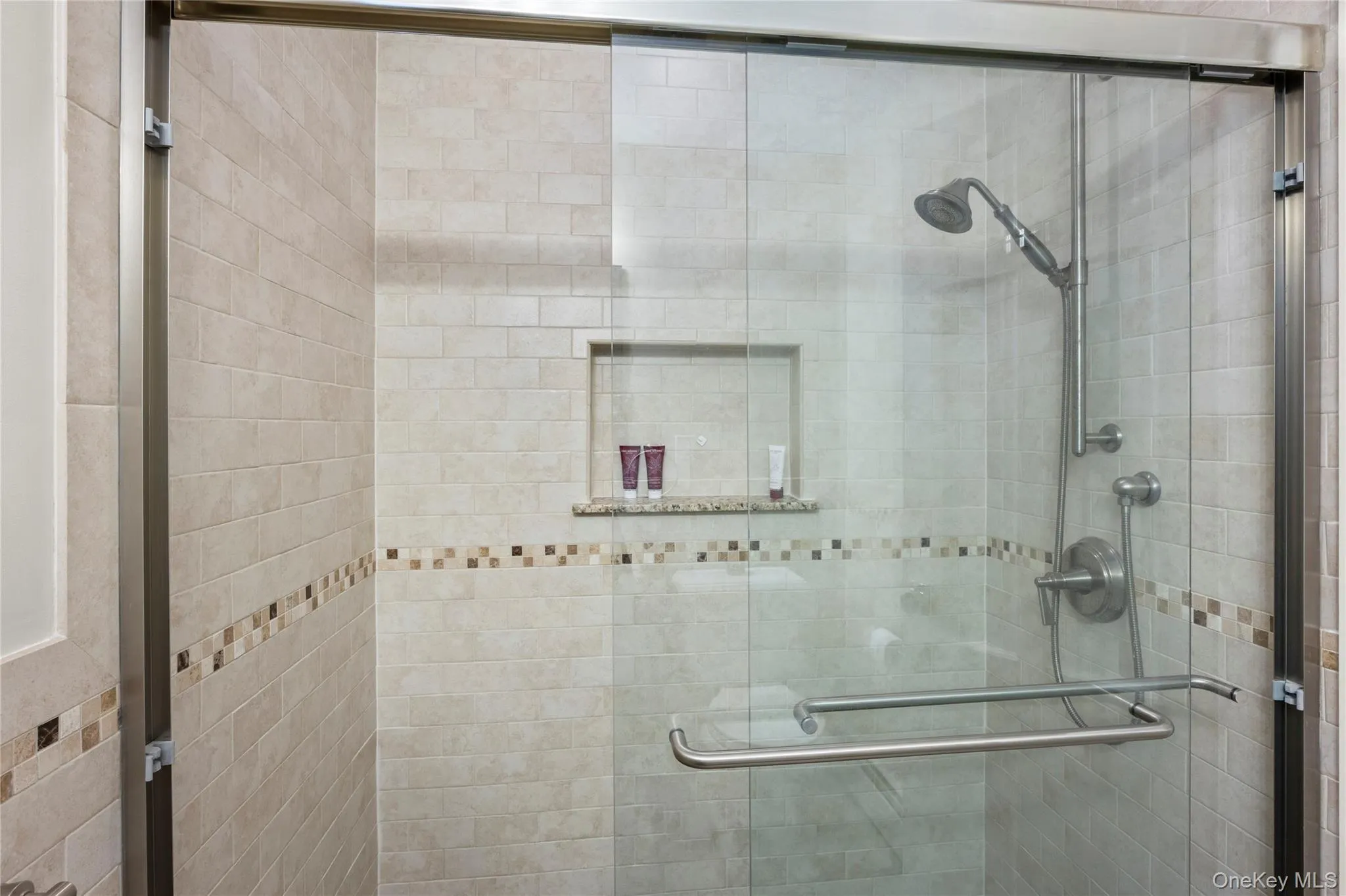 23 Cliff Road, Brookhaven, NY, 7 Bedrooms Bedrooms, 12 Rooms Rooms,5 BathroomsBathrooms,Residential,For Rent,Cliff,0,1039772 23 Cliff Road, Brookhaven, NY, 7 Bedrooms Bedrooms, 12 Rooms Rooms,5 BathroomsBathrooms,Residential,For Rent,Cliff,0,1039772