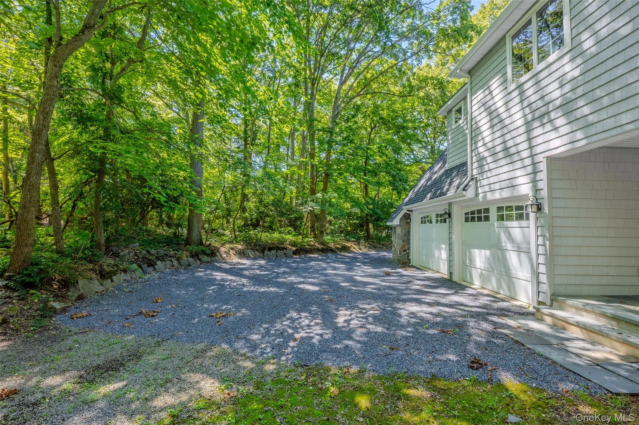 23 Cliff Road, Brookhaven, NY, 7 Bedrooms Bedrooms, 12 Rooms Rooms,5 BathroomsBathrooms,Residential,For Rent,Cliff,0,1039772 23 Cliff Road, Brookhaven, NY, 7 Bedrooms Bedrooms, 12 Rooms Rooms,5 BathroomsBathrooms,Residential,For Rent,Cliff,0,1039772