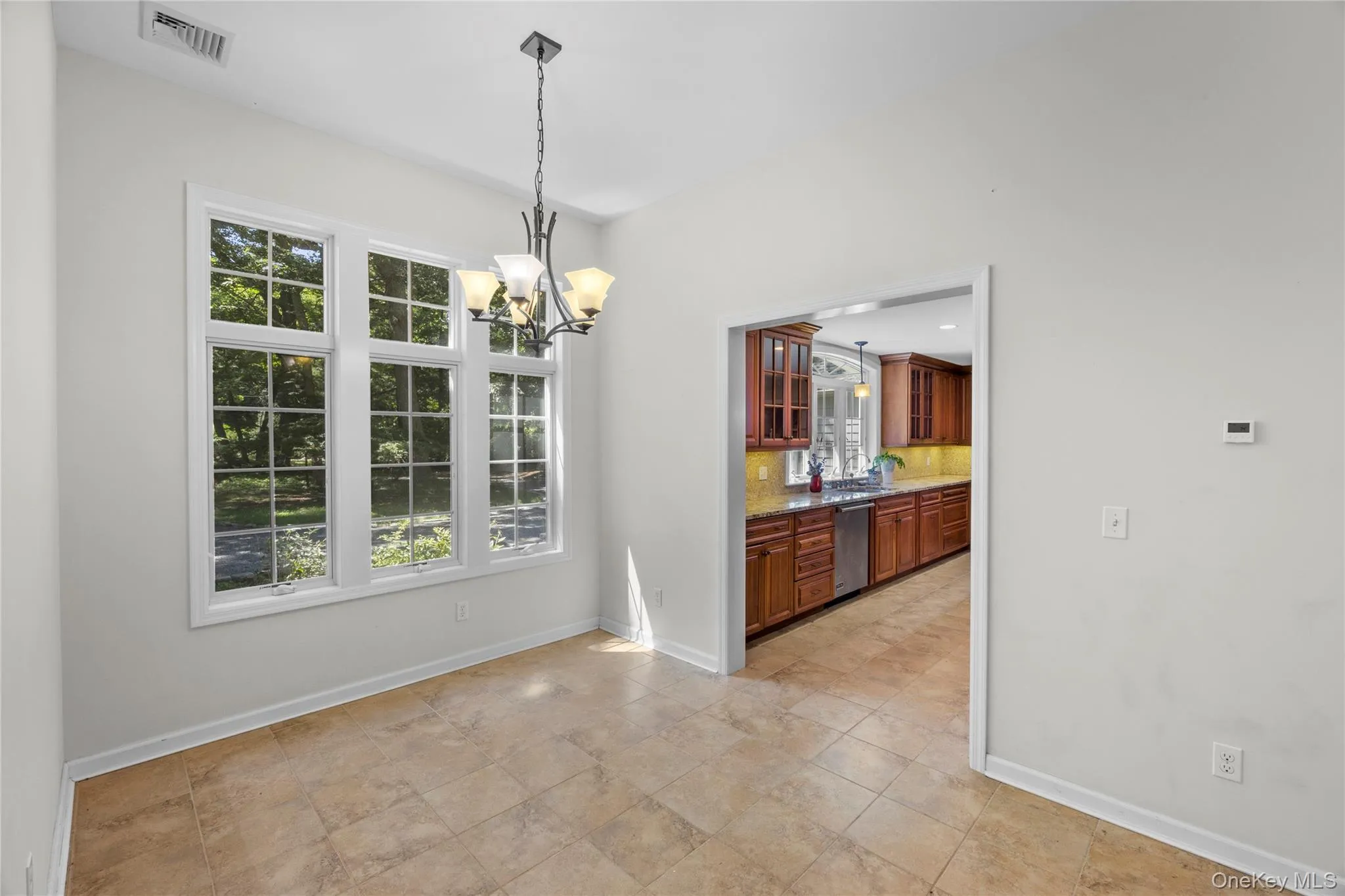 23 Cliff Road, Brookhaven, NY, 7 Bedrooms Bedrooms, 12 Rooms Rooms,5 BathroomsBathrooms,Residential,For Rent,Cliff,0,1039772 23 Cliff Road, Brookhaven, NY, 7 Bedrooms Bedrooms, 12 Rooms Rooms,5 BathroomsBathrooms,Residential,For Rent,Cliff,0,1039772