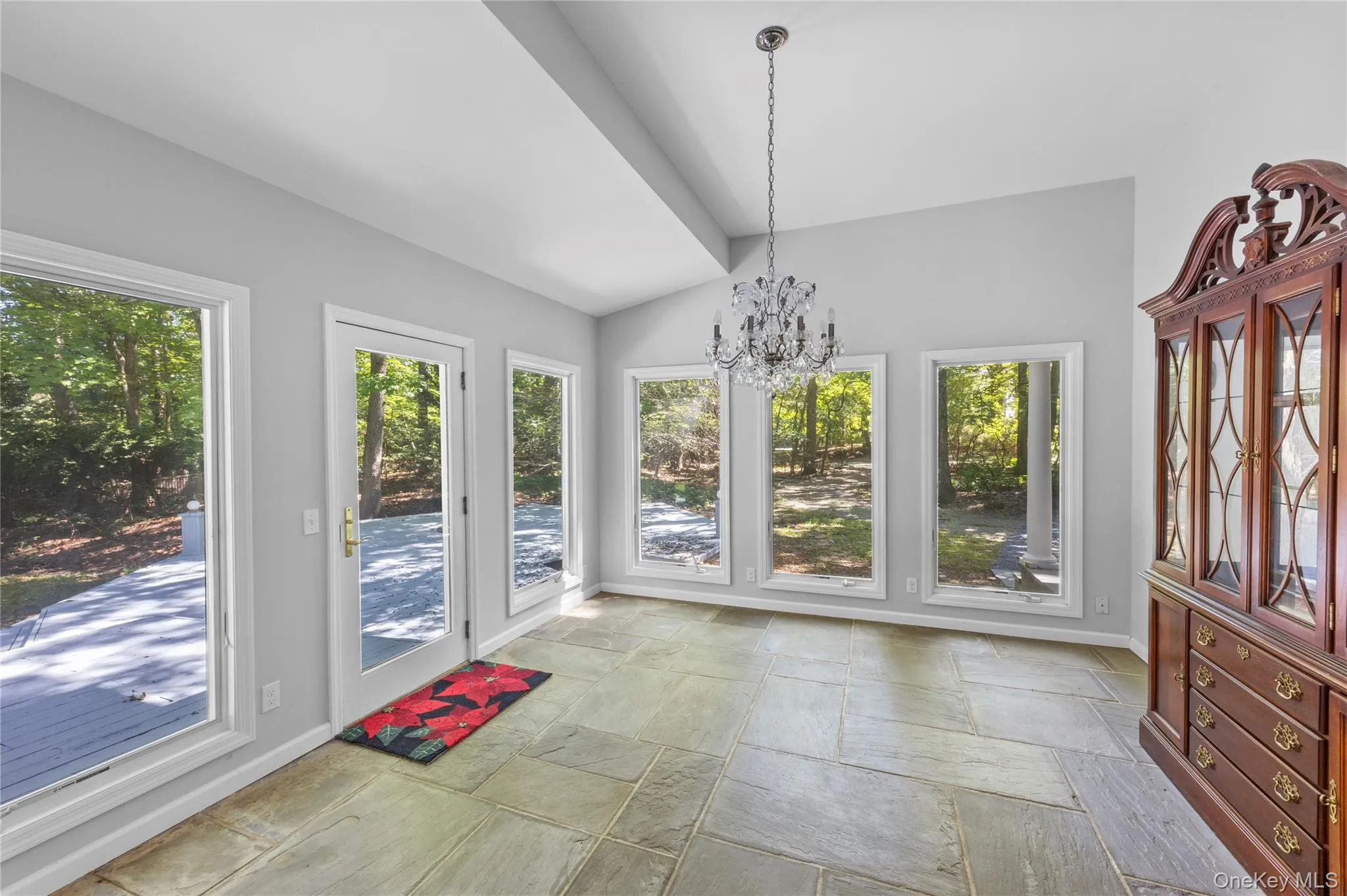 23 Cliff Road, Brookhaven, NY, 7 Bedrooms Bedrooms, 12 Rooms Rooms,5 BathroomsBathrooms,Residential,For Rent,Cliff,0,1039772 23 Cliff Road, Brookhaven, NY, 7 Bedrooms Bedrooms, 12 Rooms Rooms,5 BathroomsBathrooms,Residential,For Rent,Cliff,0,1039772