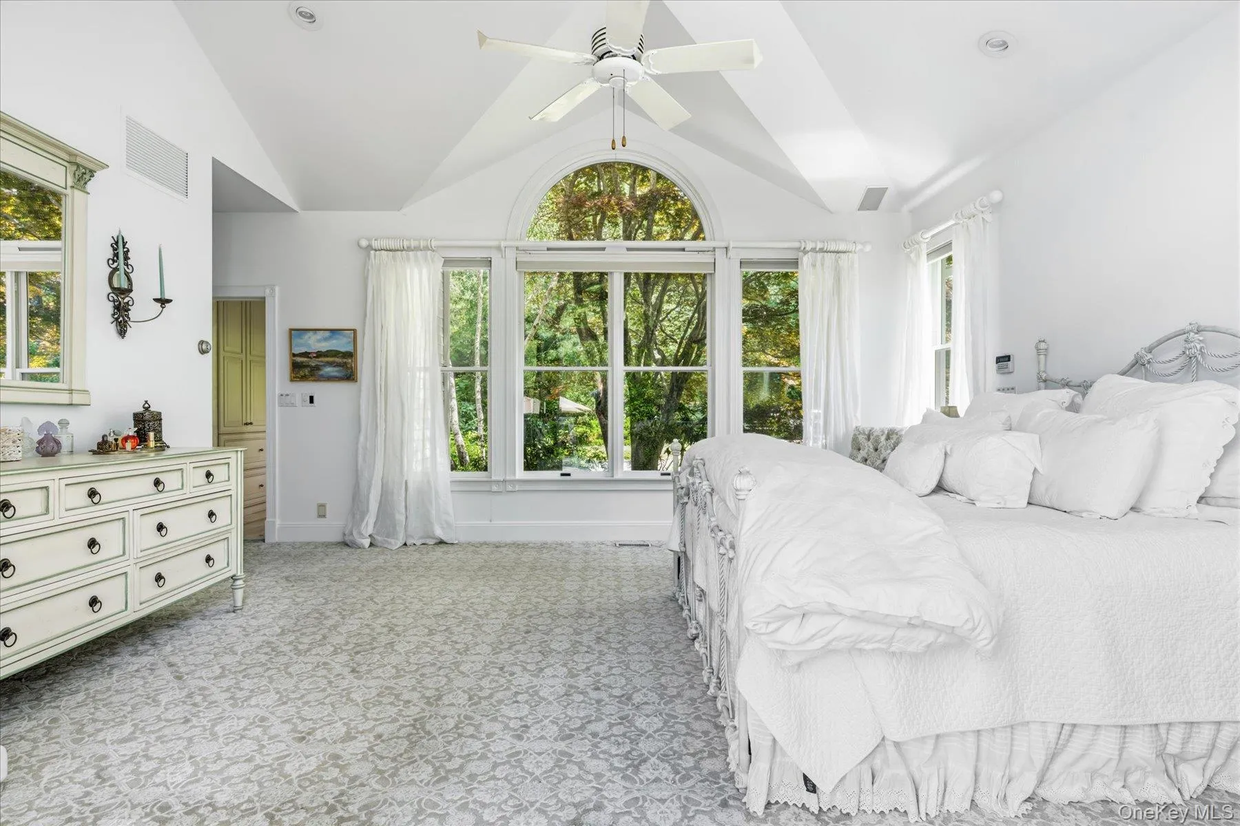 27 Cedar Lane, Southampton, NY, 5 Bedrooms Bedrooms, 11 Rooms Rooms,6 BathroomsBathrooms,Residential,For Rent,Cedar,0,1039774 27 Cedar Lane, Southampton, NY, 5 Bedrooms Bedrooms, 11 Rooms Rooms,6 BathroomsBathrooms,Residential,For Rent,Cedar,0,1039774